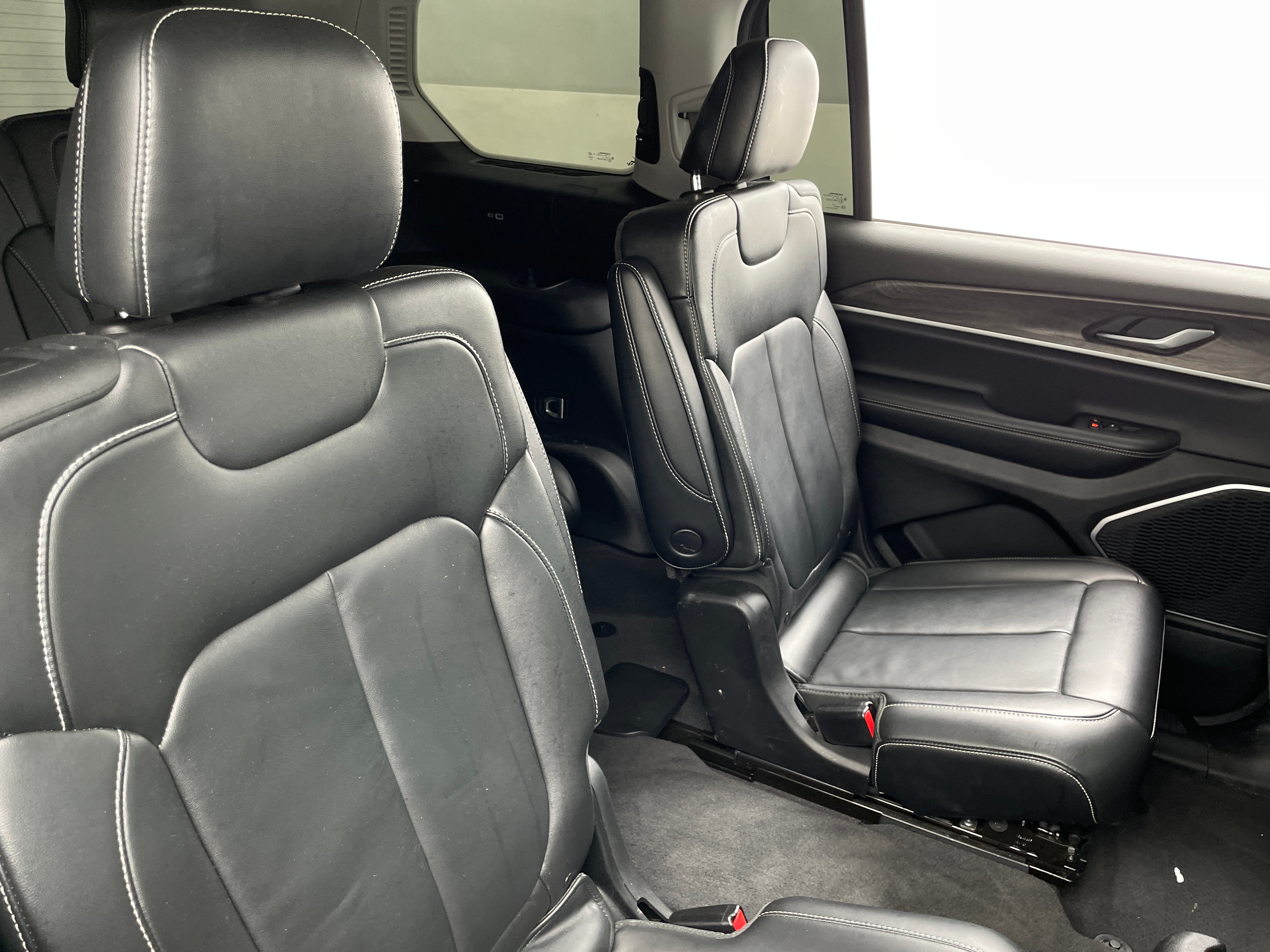 2021 Jeep Grand Cherokee L Limited Edition 5