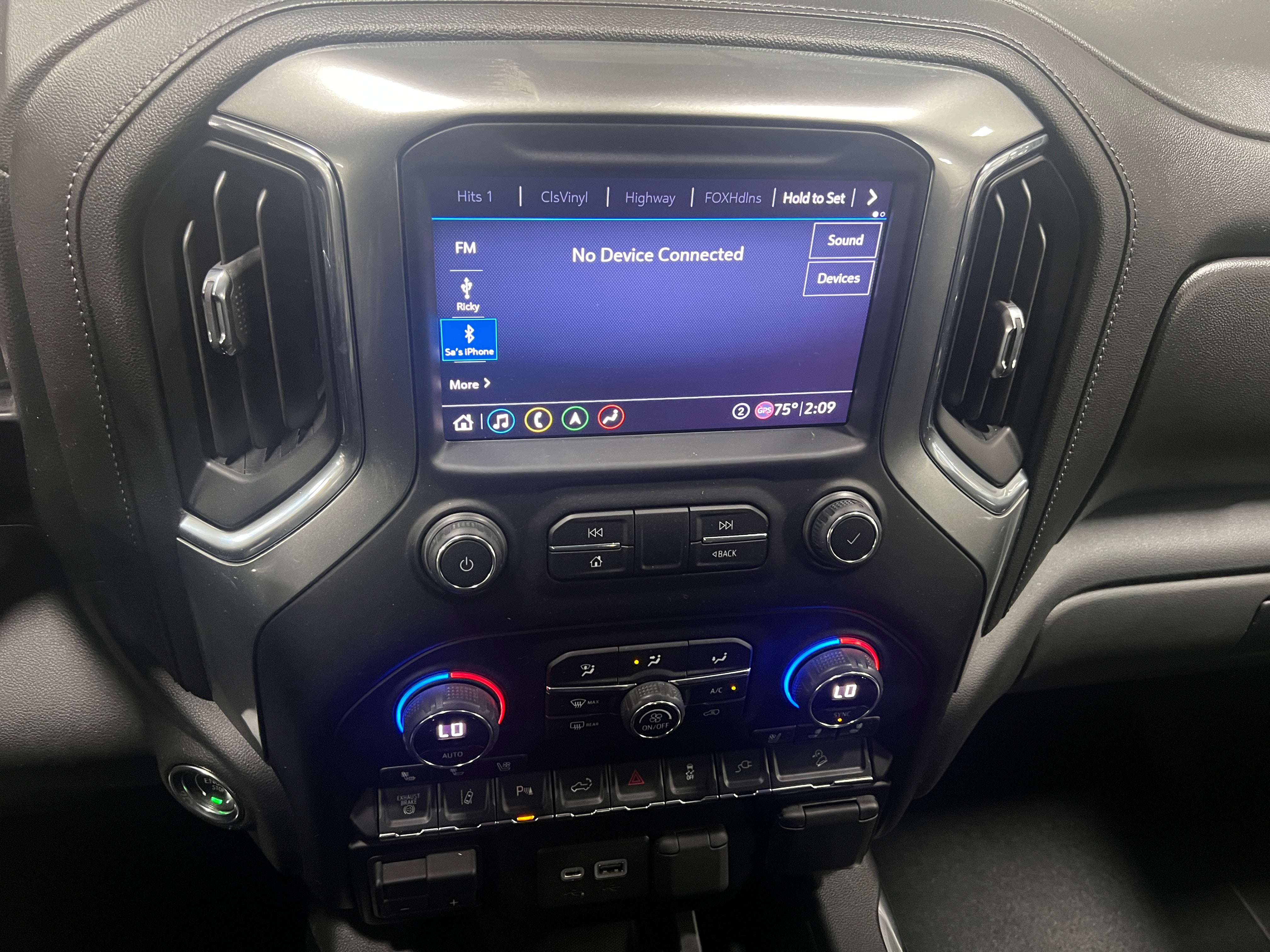 2020 Chevrolet Silverado 2500 LTZ 3