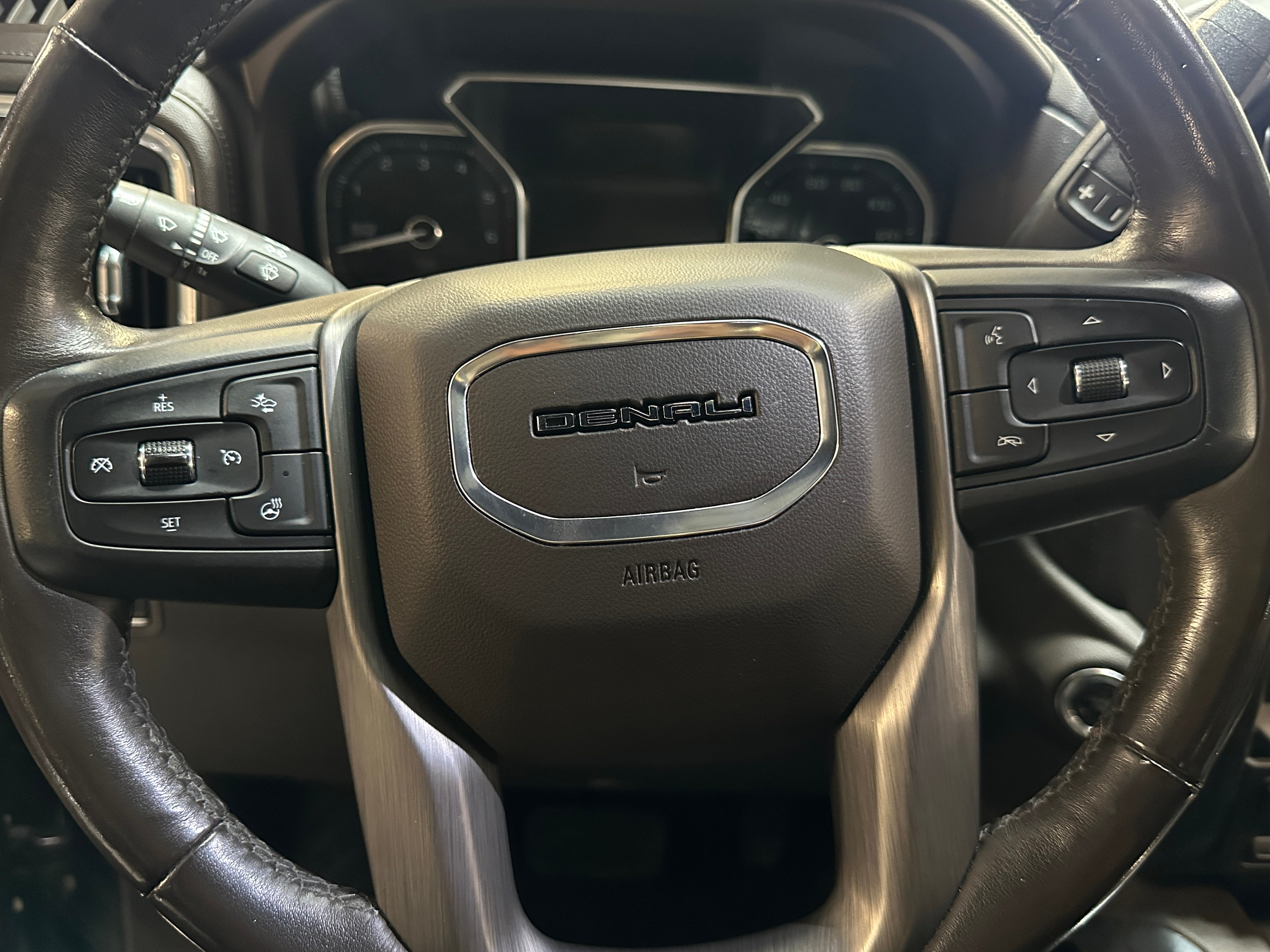 2019 GMC Sierra 1500 Denali 4