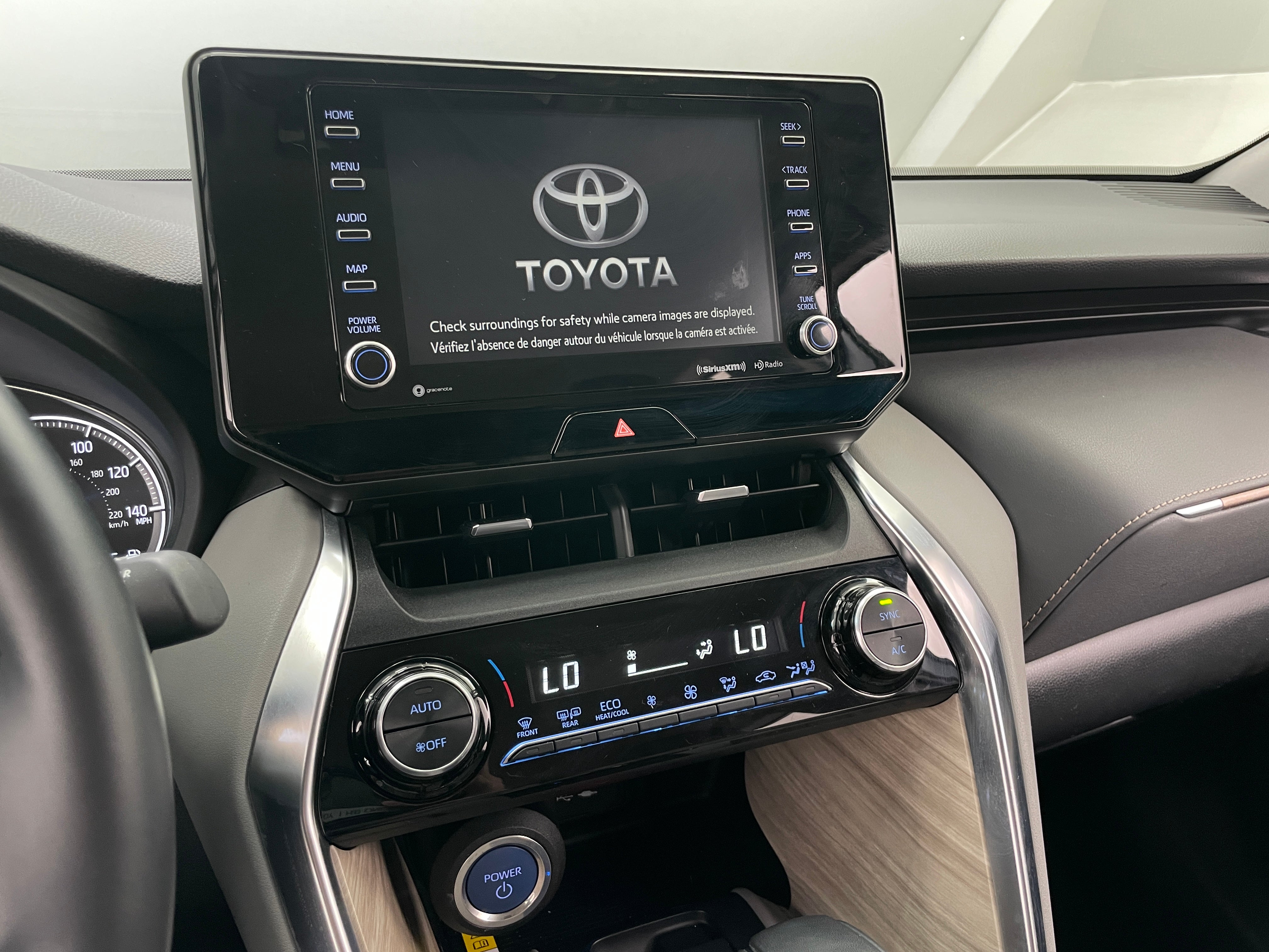 2021 Toyota Venza XLE 3