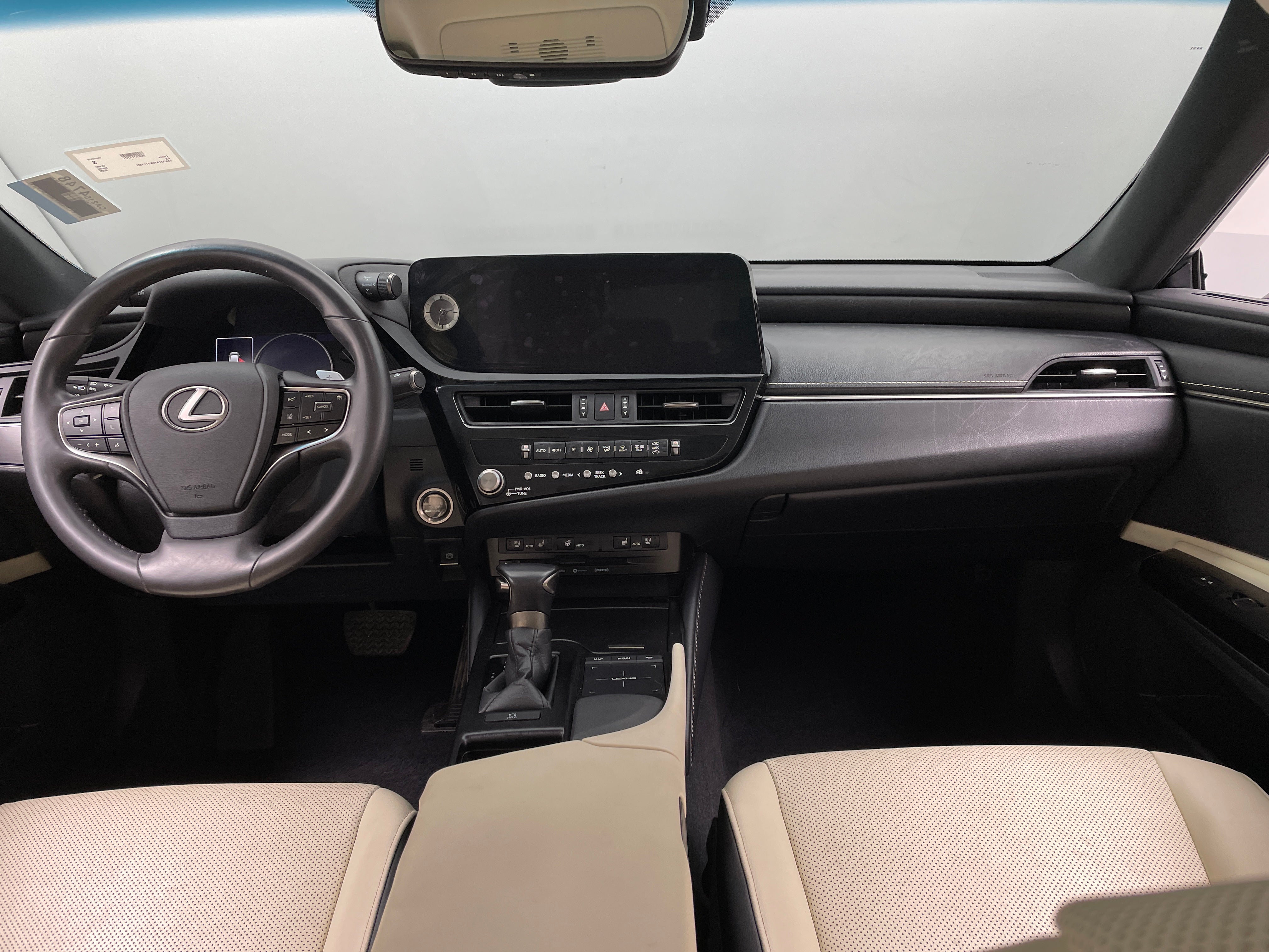 2022 Lexus ES 350 3