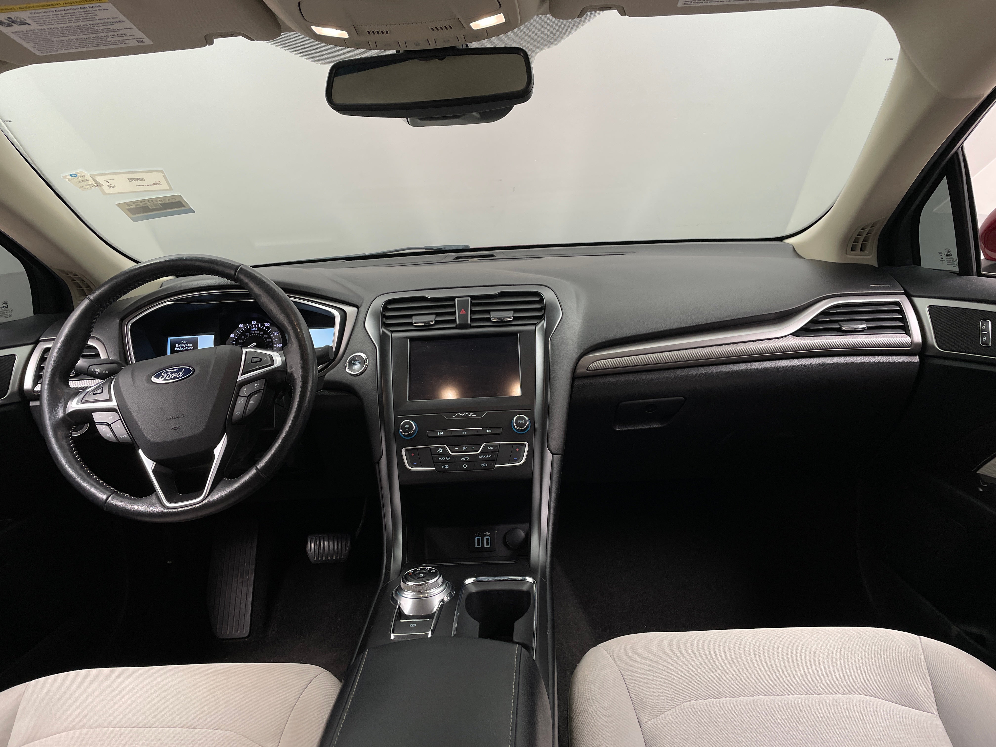 2019 Ford Fusion SE 3