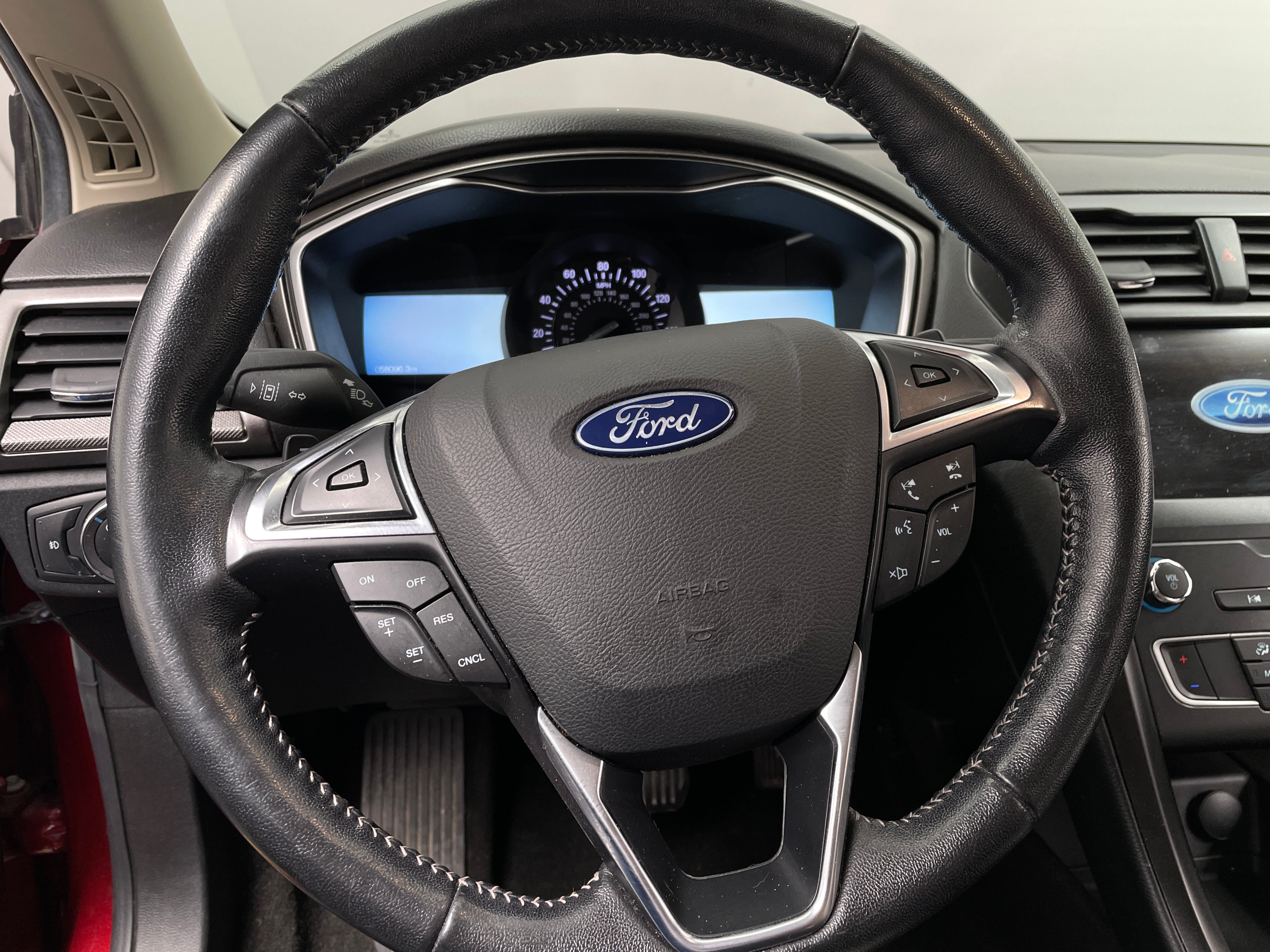 2019 Ford Fusion SE 5