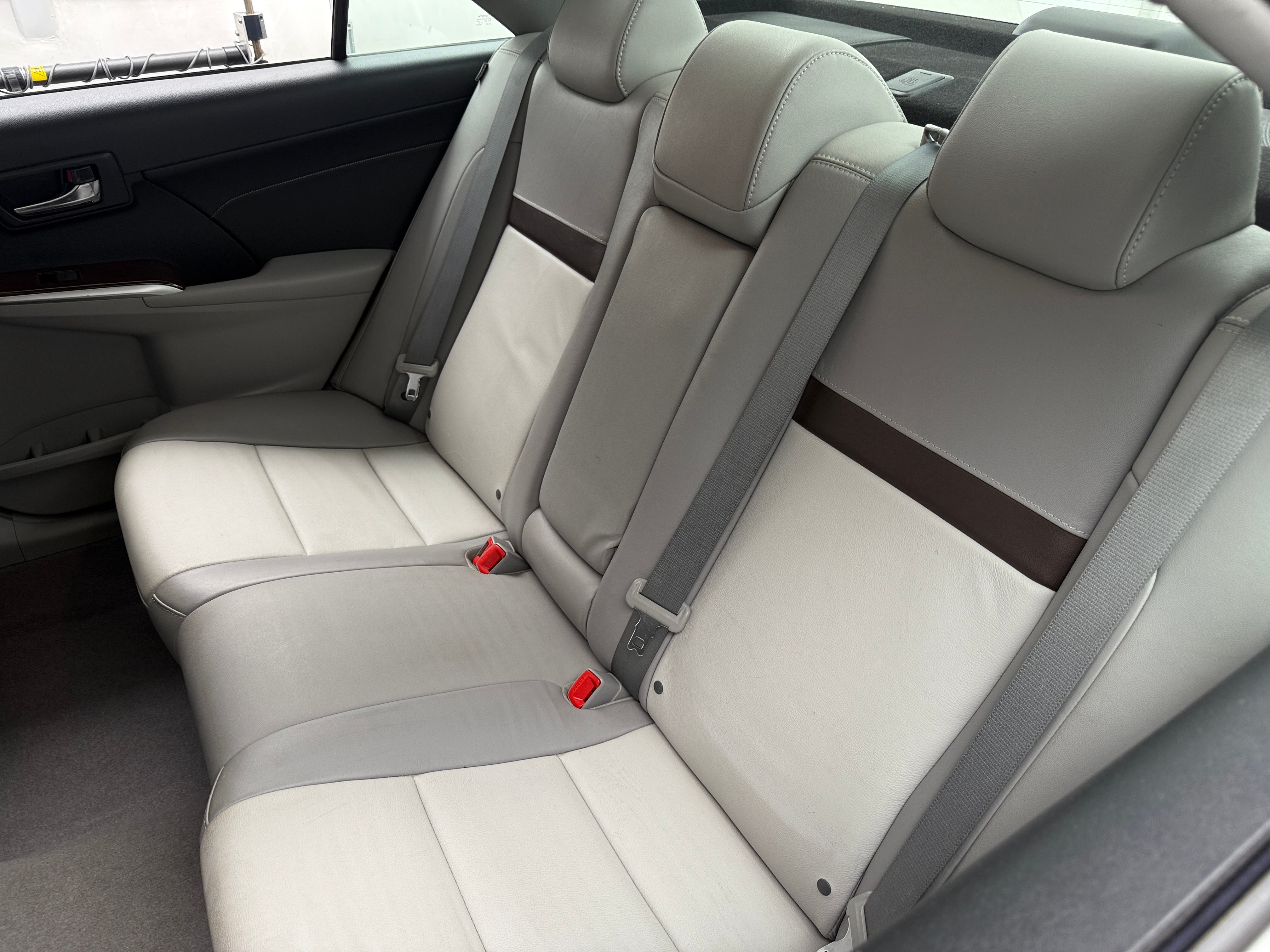 2014 Toyota Camry XLE 5