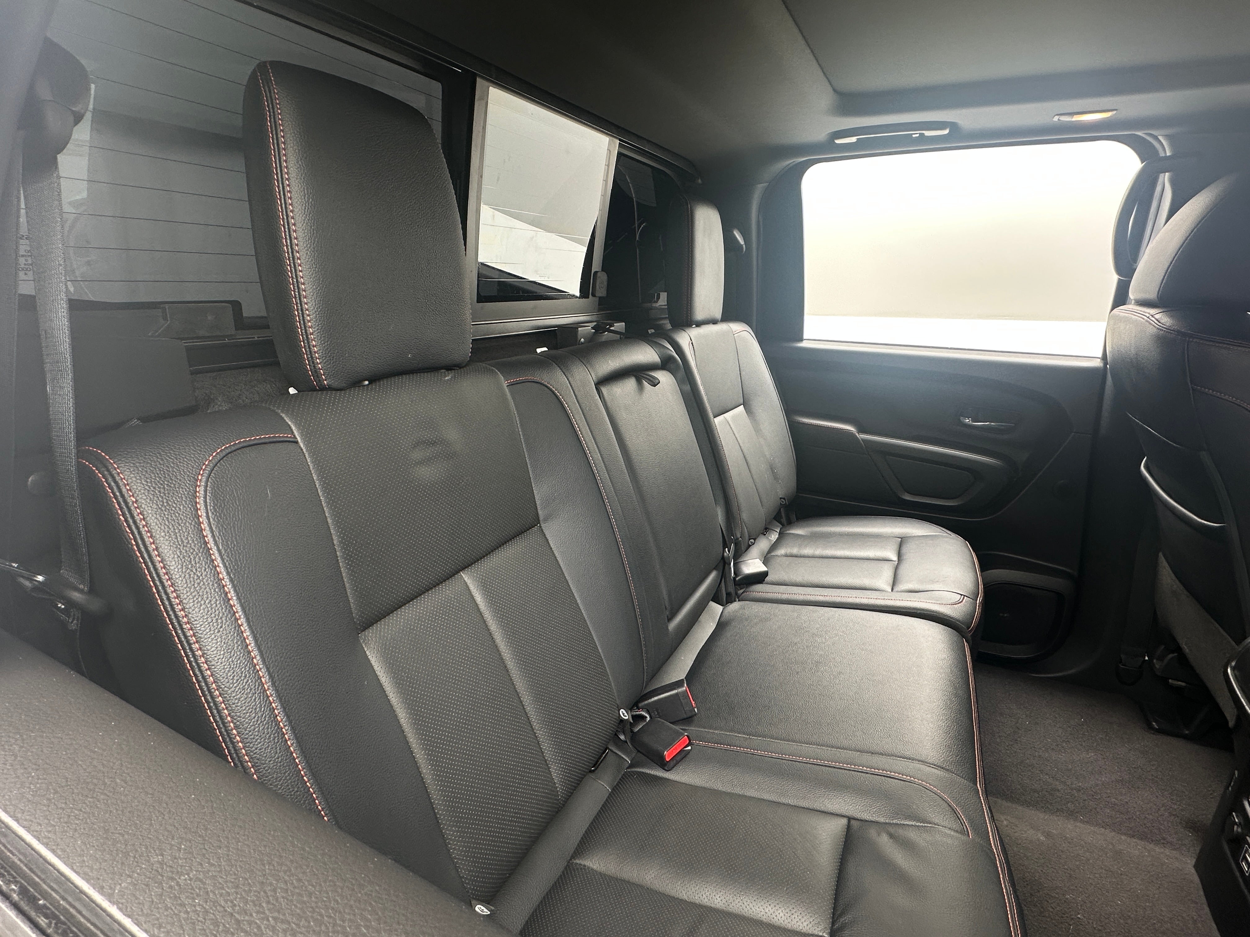 2021 Nissan Titan PRO-4X 5