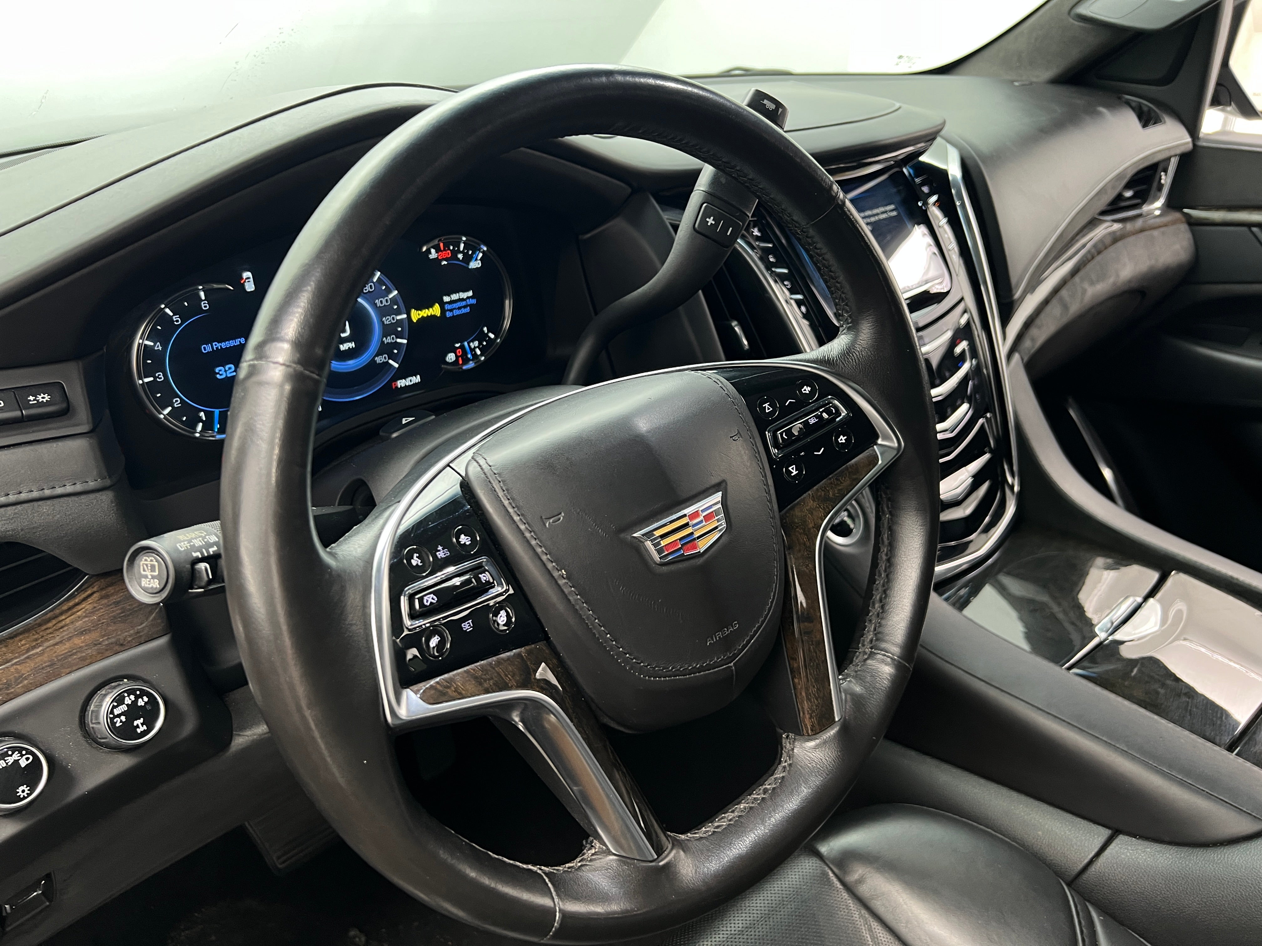 2016 Cadillac Escalade ESV Platinum 4