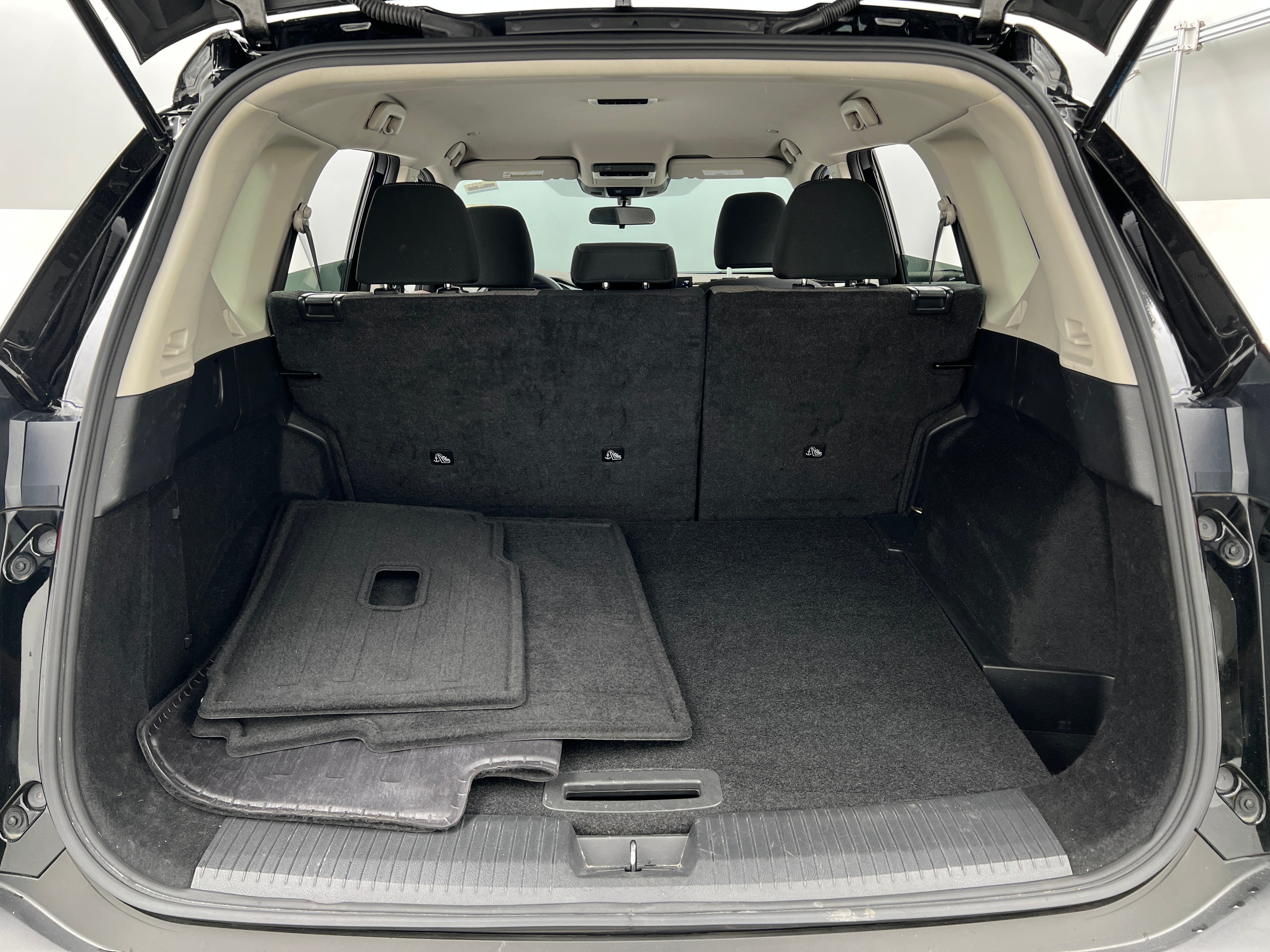 2023 Nissan Rogue SV 7