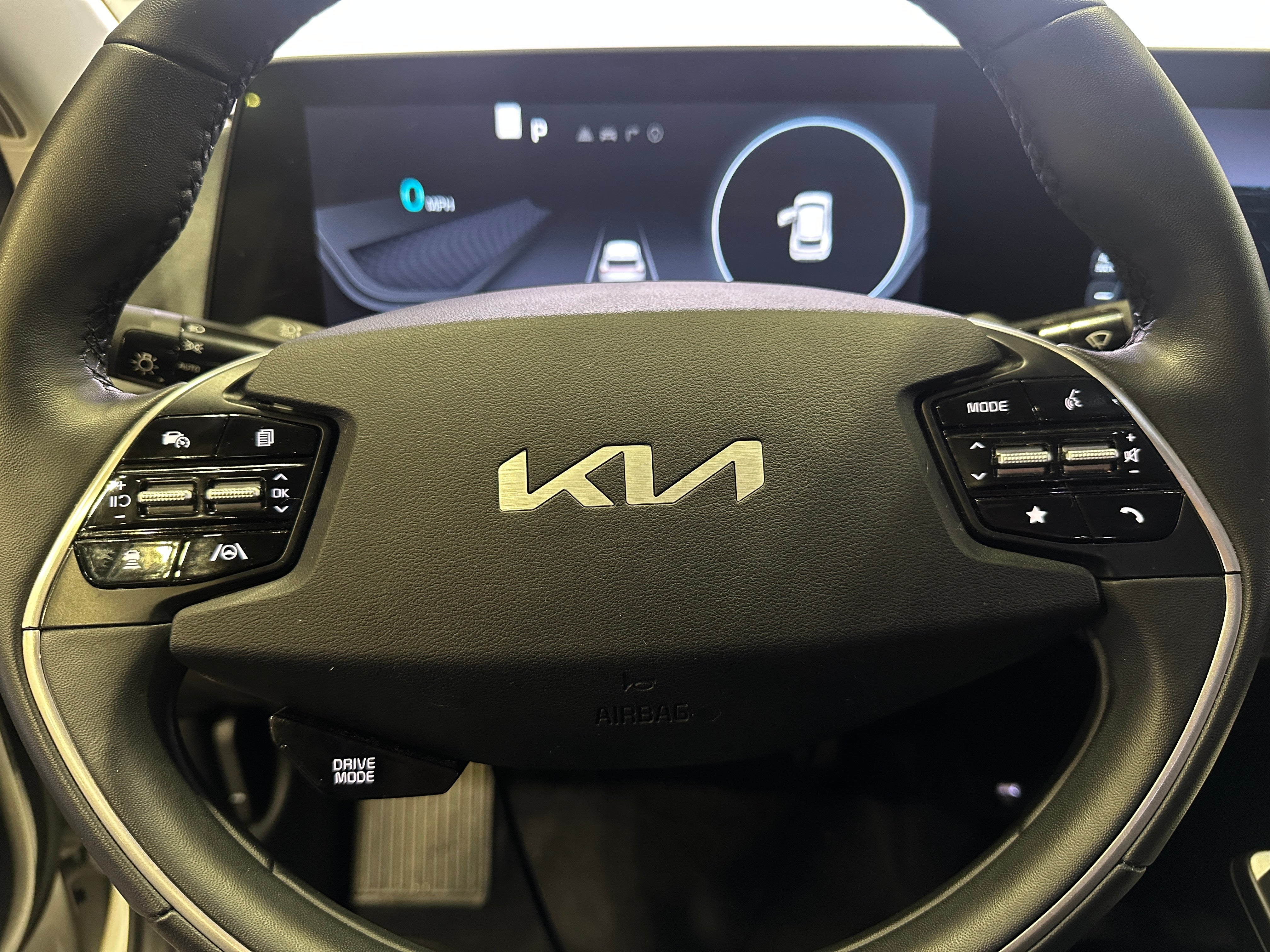 2022 Kia EV6 Wind 4