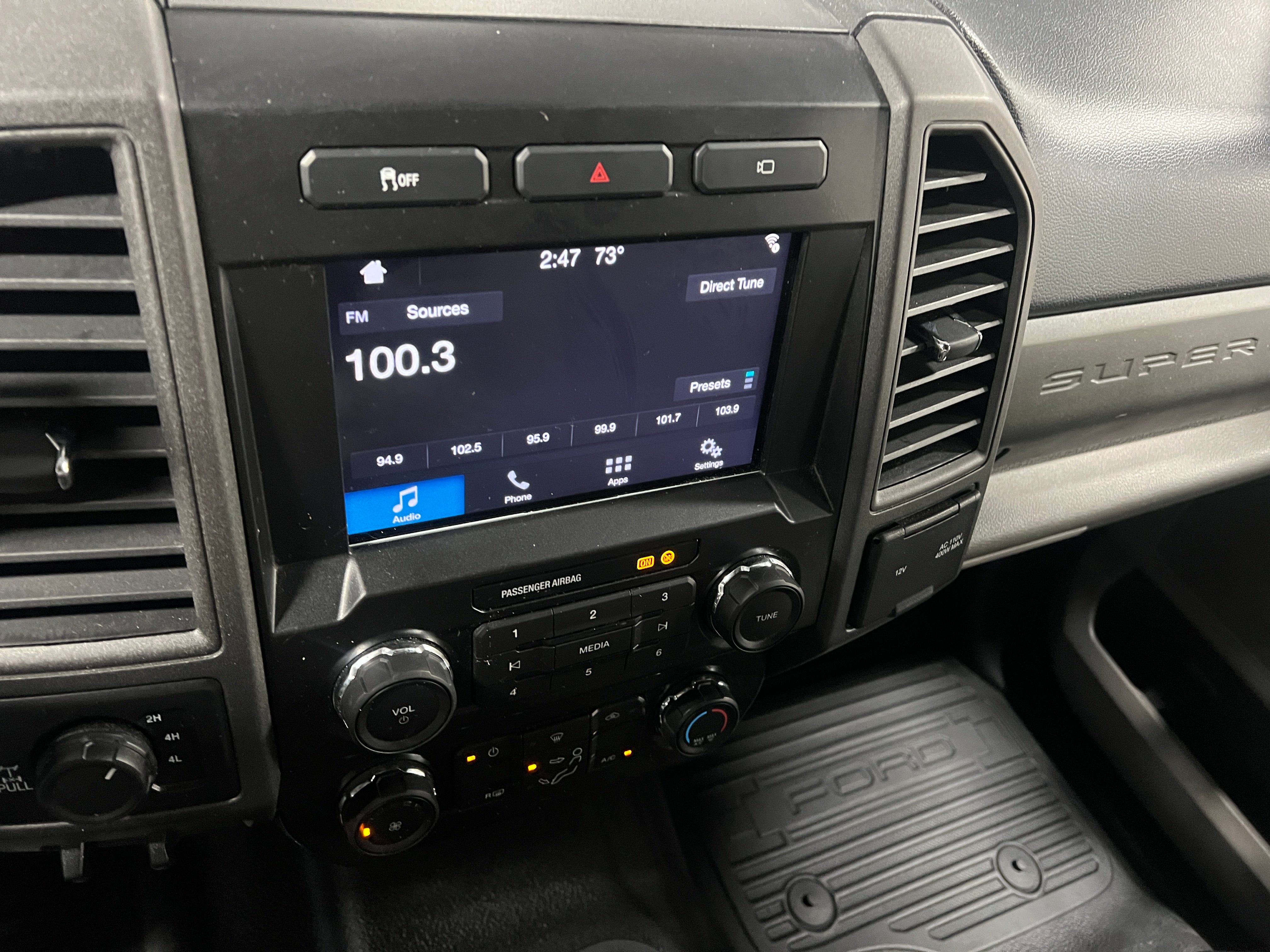 2019 Ford Econoline E-250 4