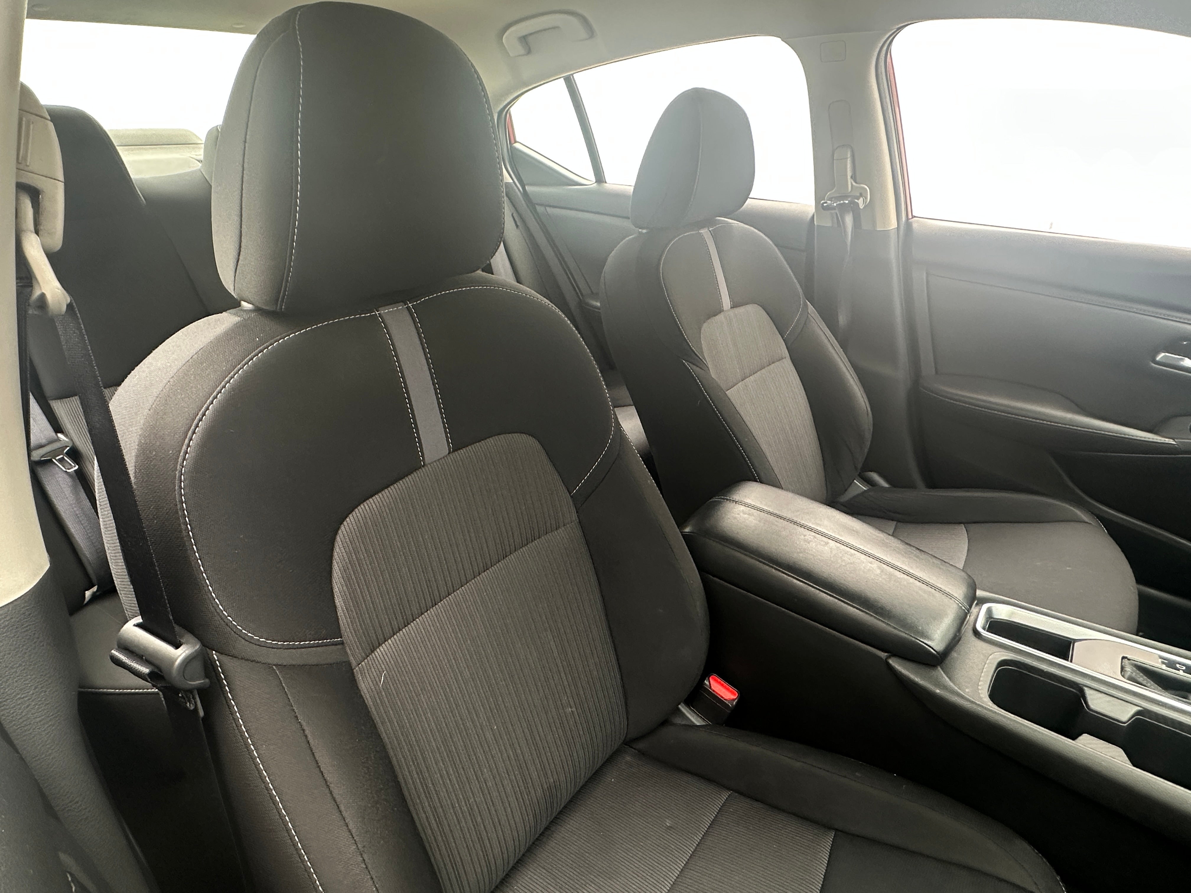 2022 Nissan Sentra SV 2