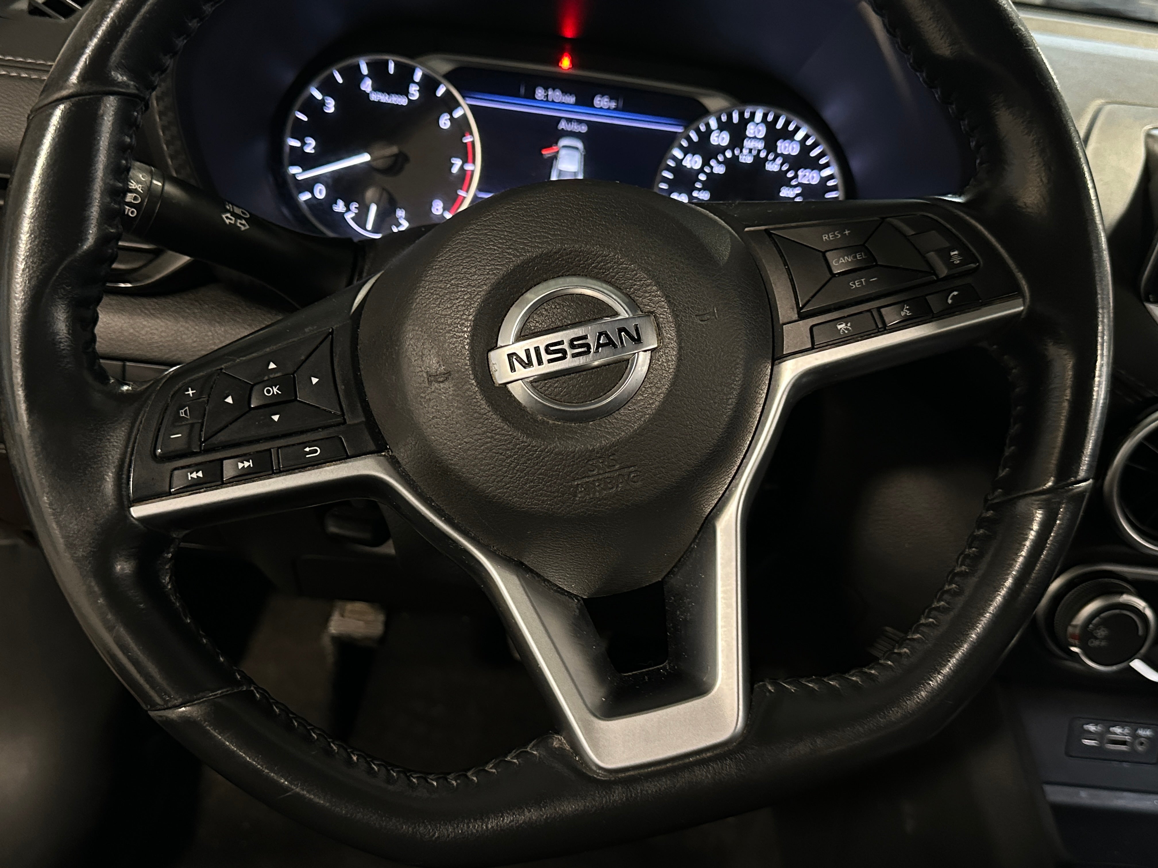 2022 Nissan Sentra SV 5