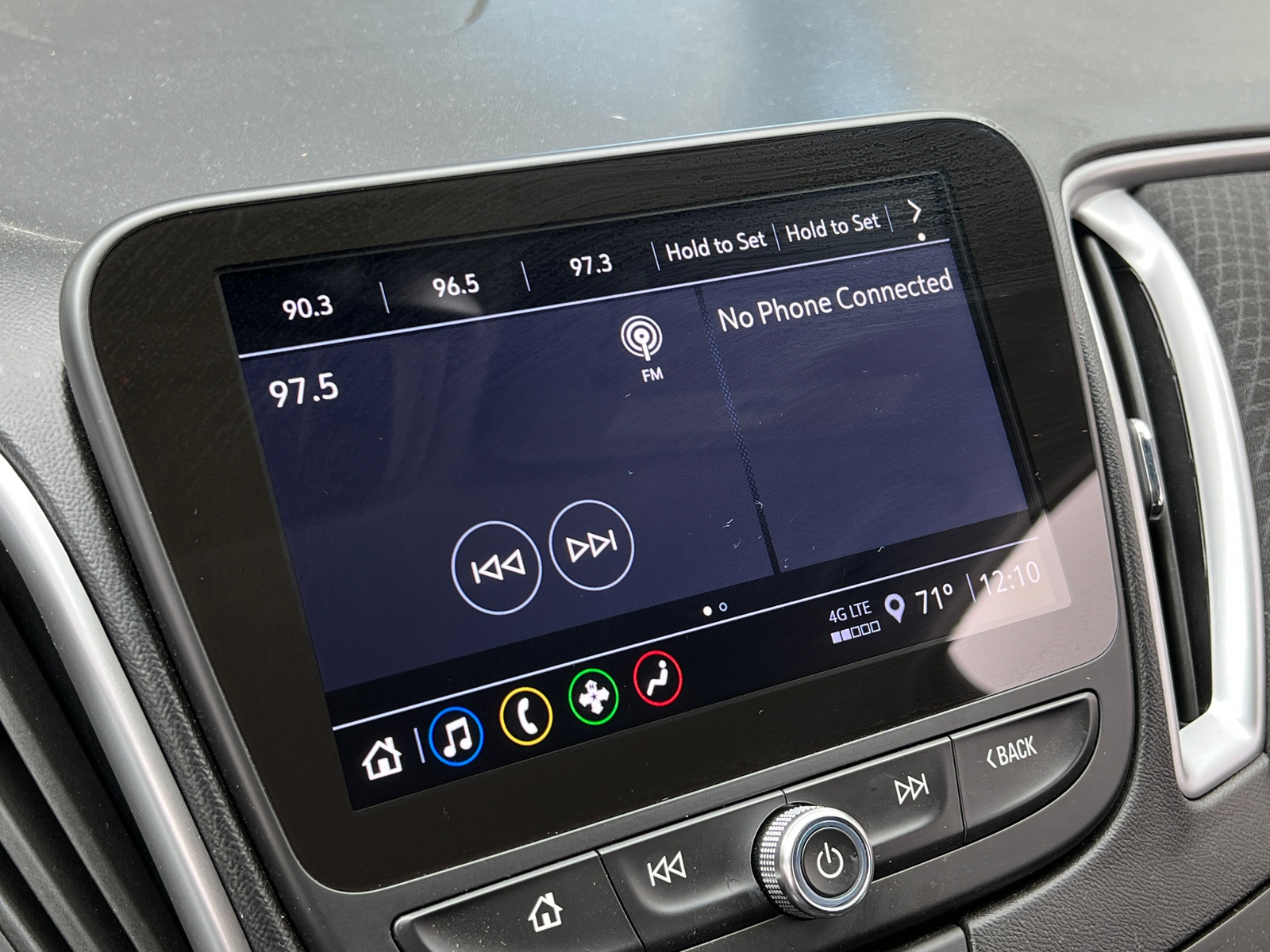 Thumbnail: 2024 Chevrolet Malibu - 4