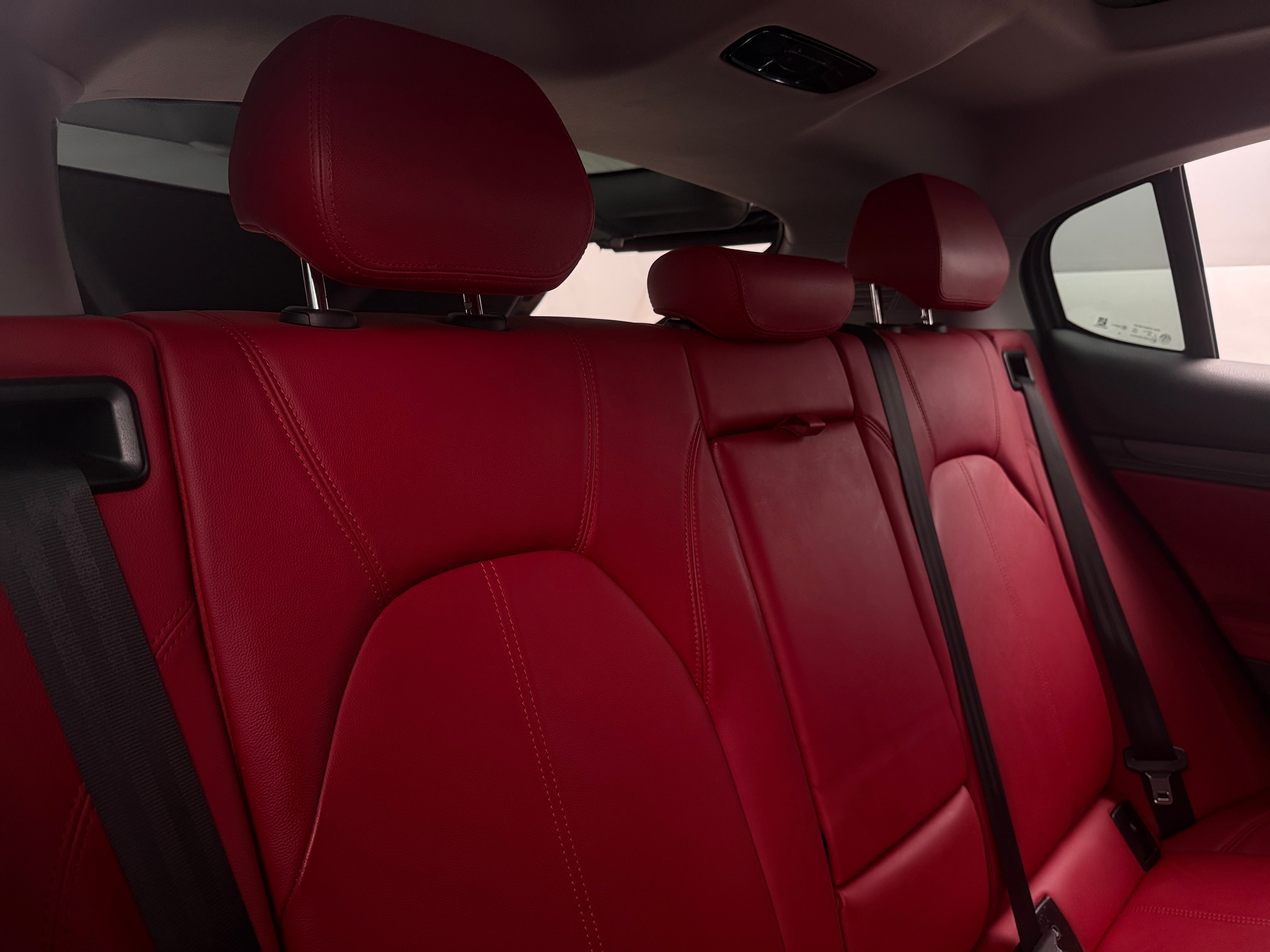 2019 Alfa Romeo Stelvio Ti 5