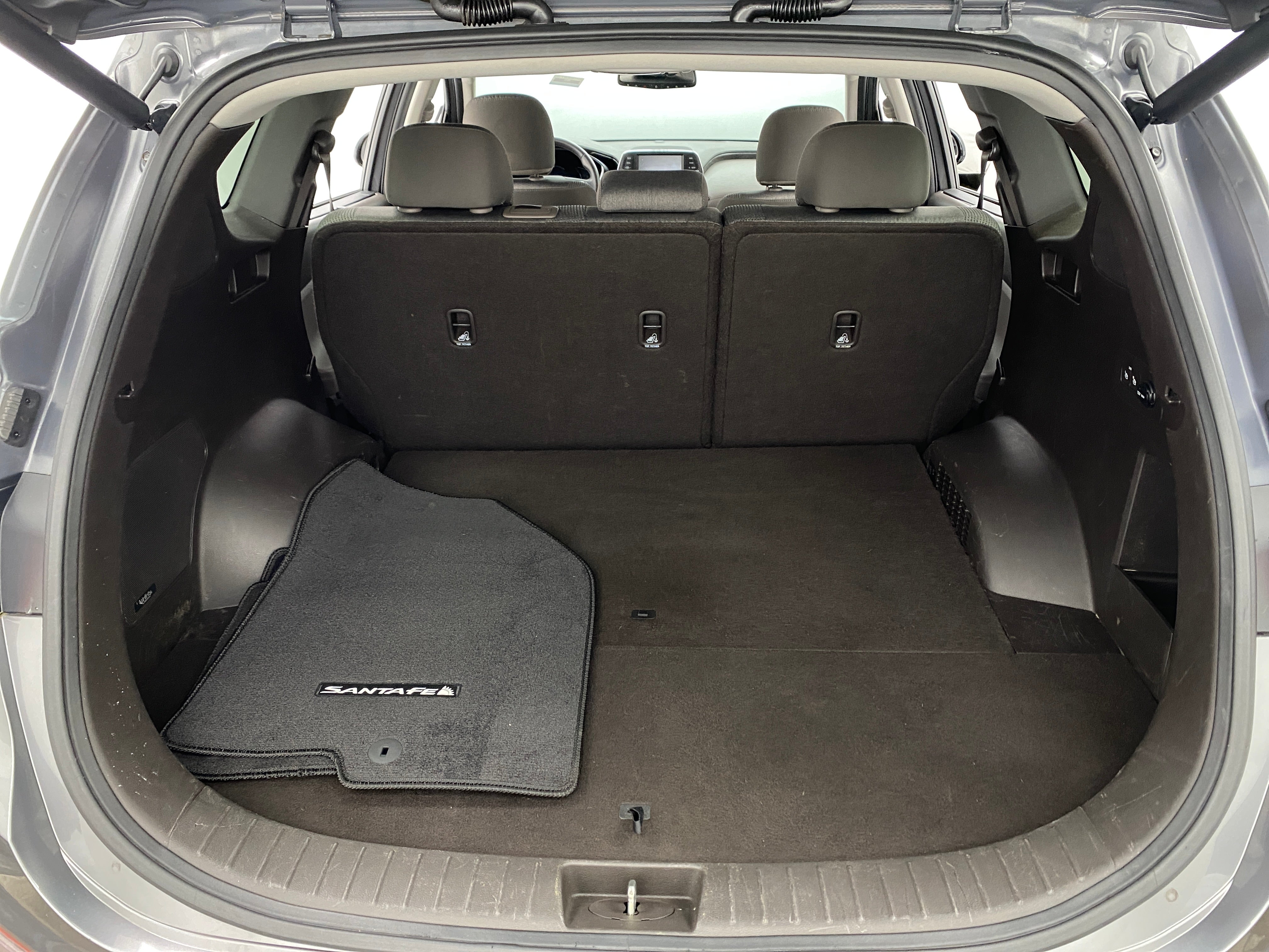 2019 Hyundai Santa Fe SEL 7