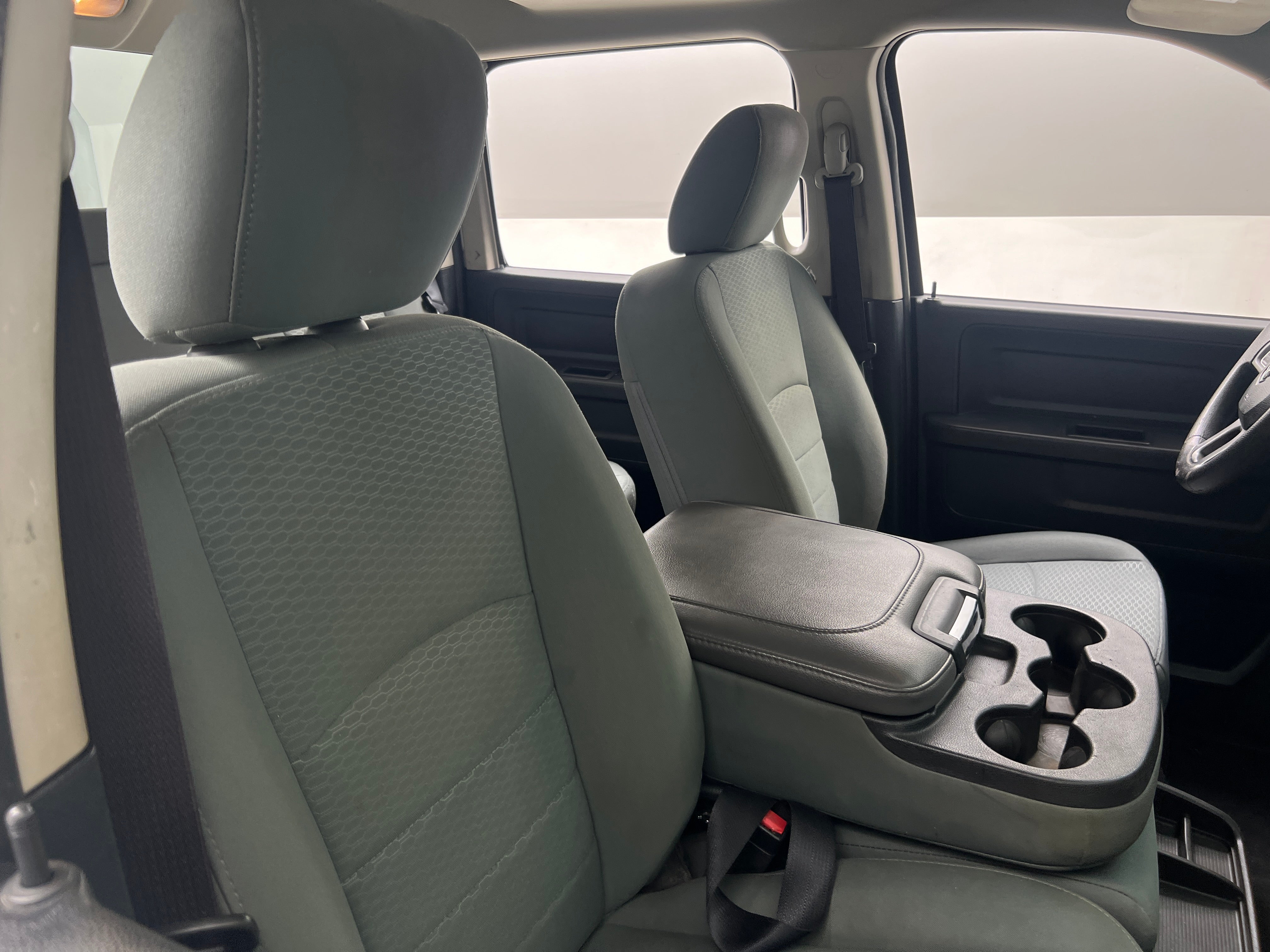 2016 RAM 1500 Tradesman 2