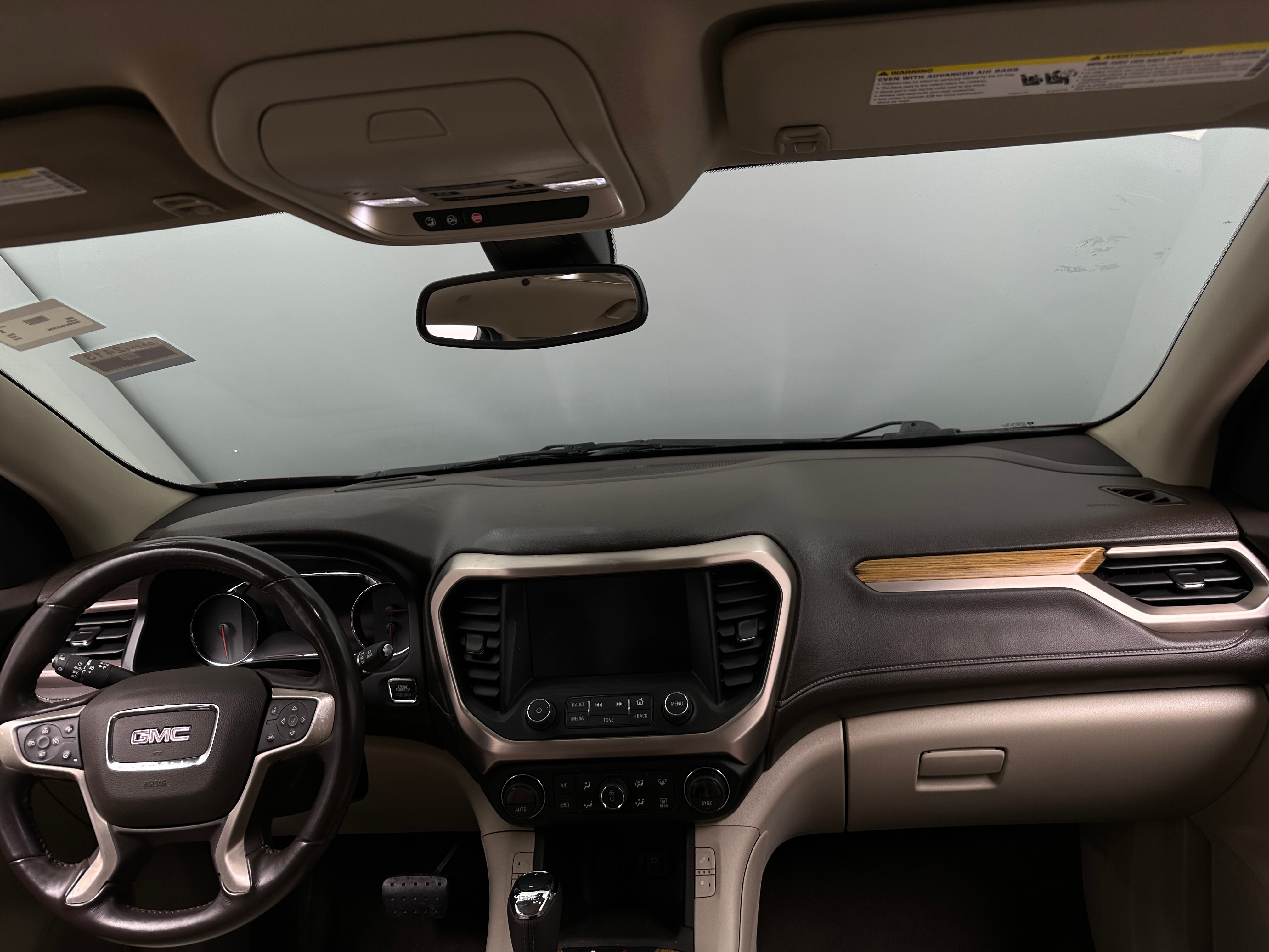 2018 GMC Acadia Denali 2