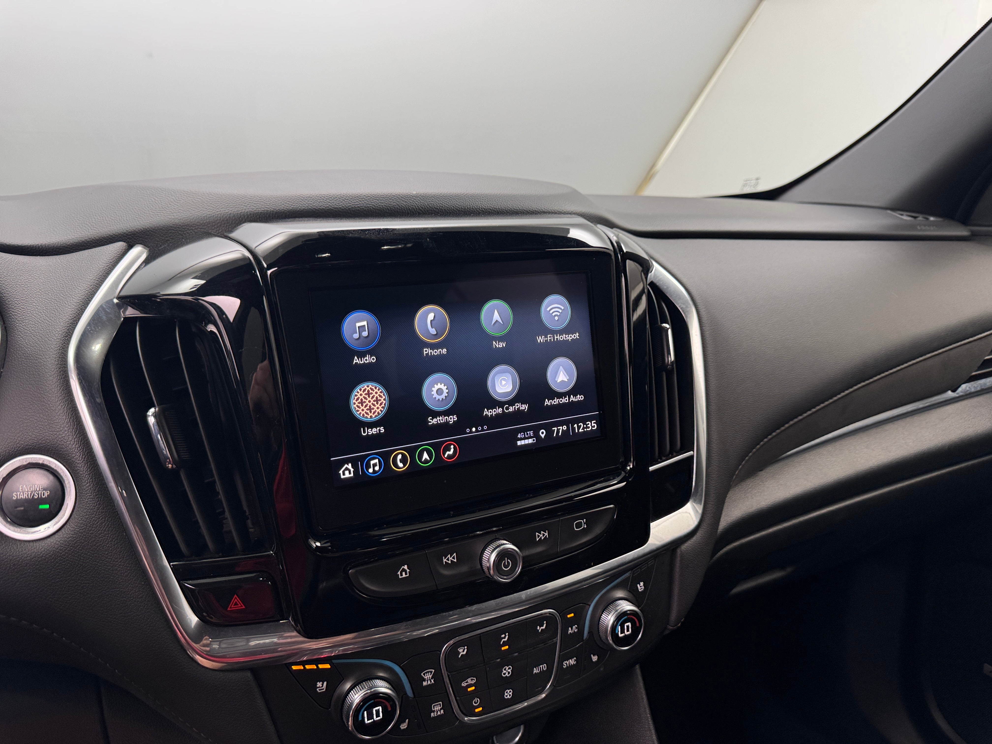 2022 Chevrolet Traverse High Country 3
