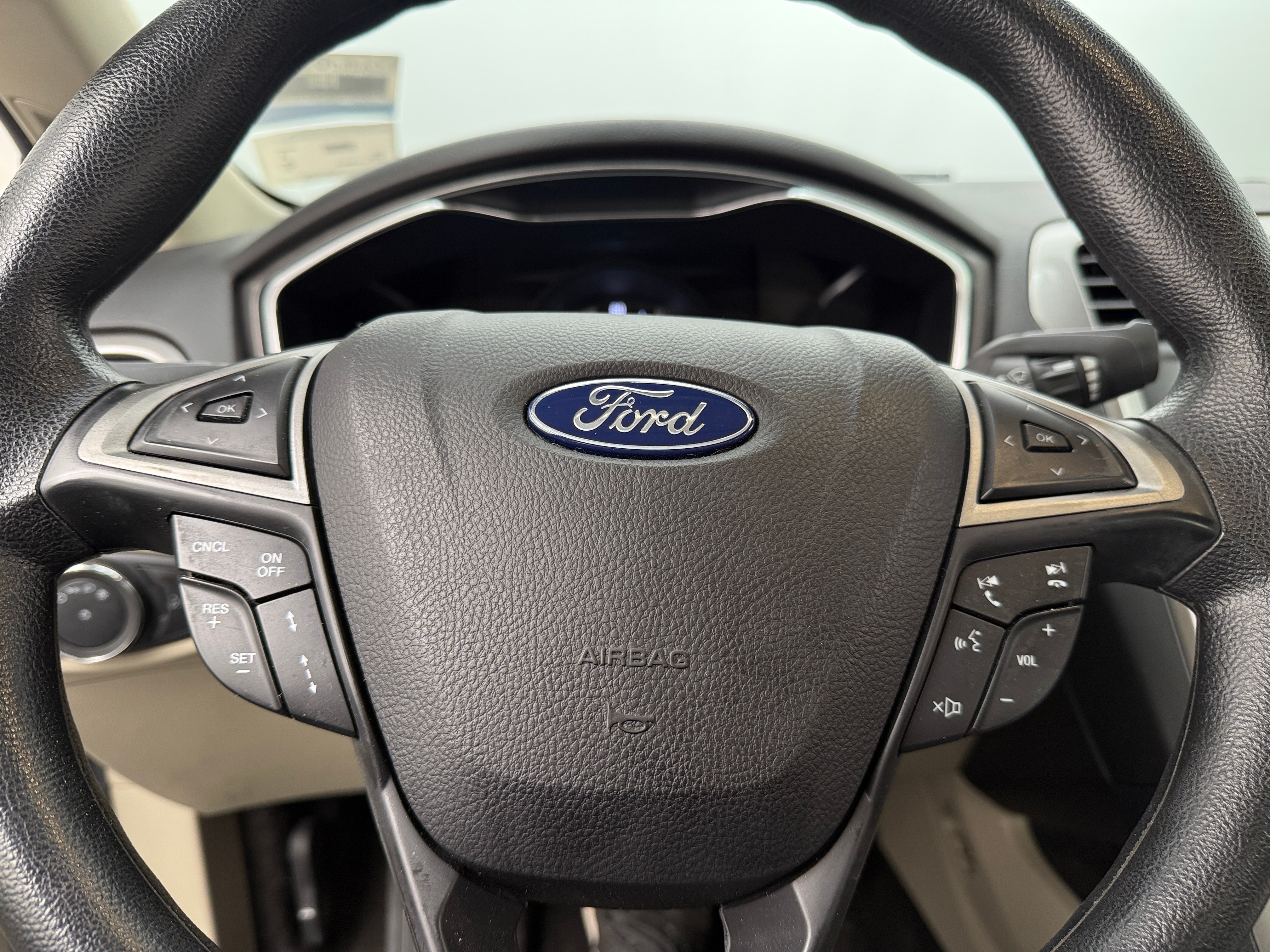 2020 Ford Fusion  5