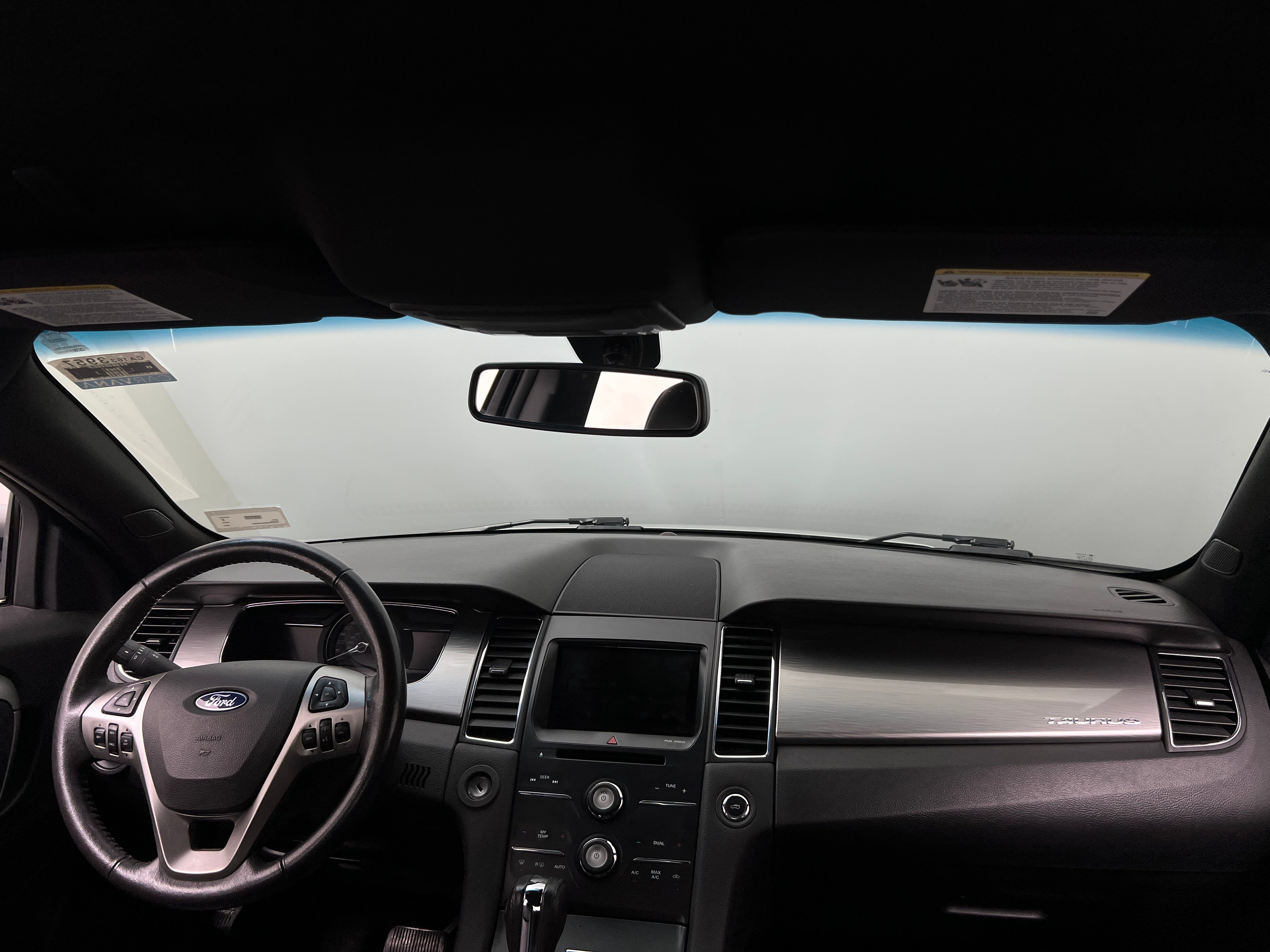 2014 Ford Taurus SEL 3
