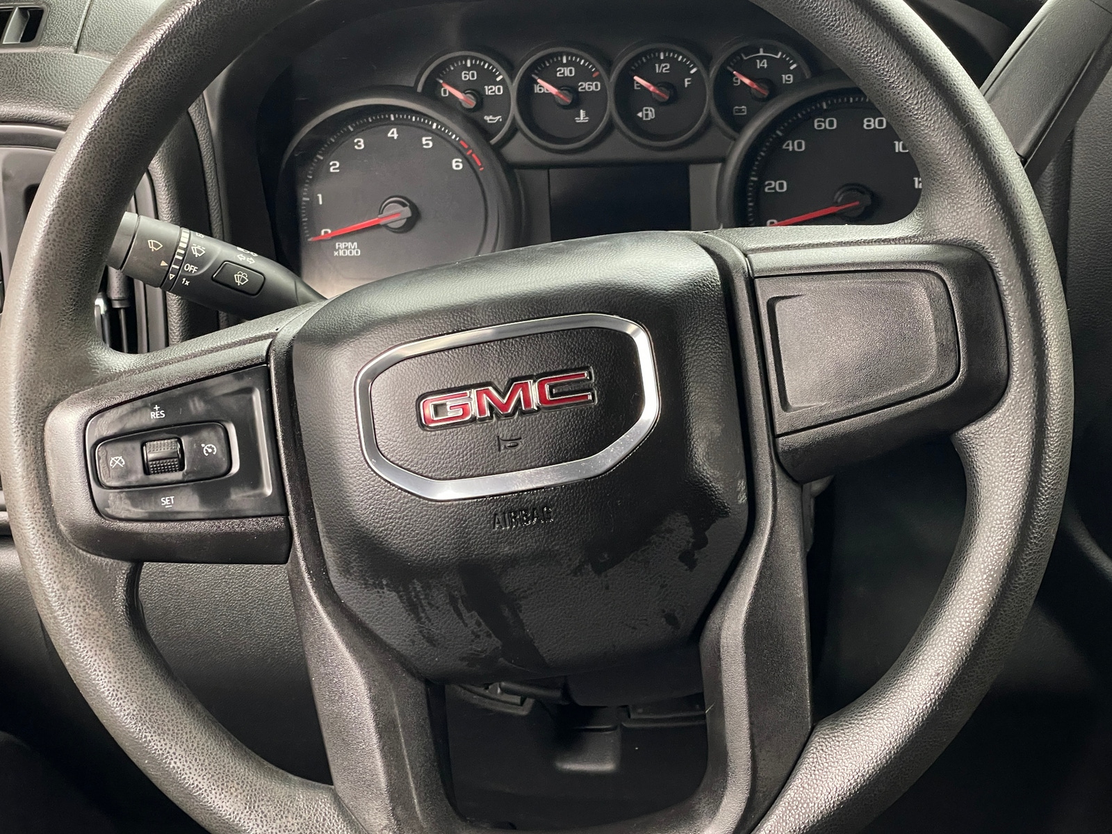Thumbnail: 2021 GMC Sierra 2500 - 5