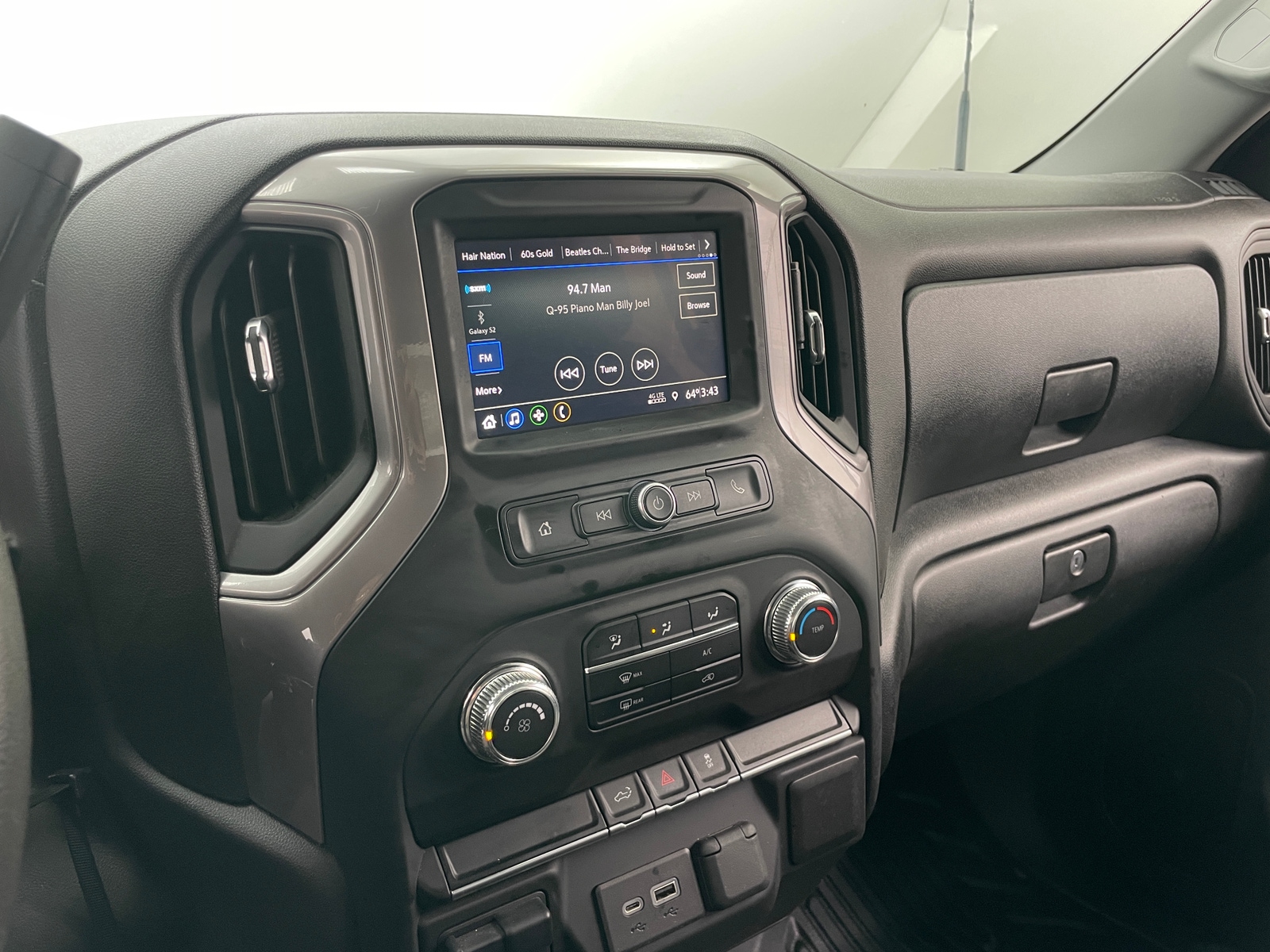 Thumbnail: 2021 GMC Sierra 2500 - 4