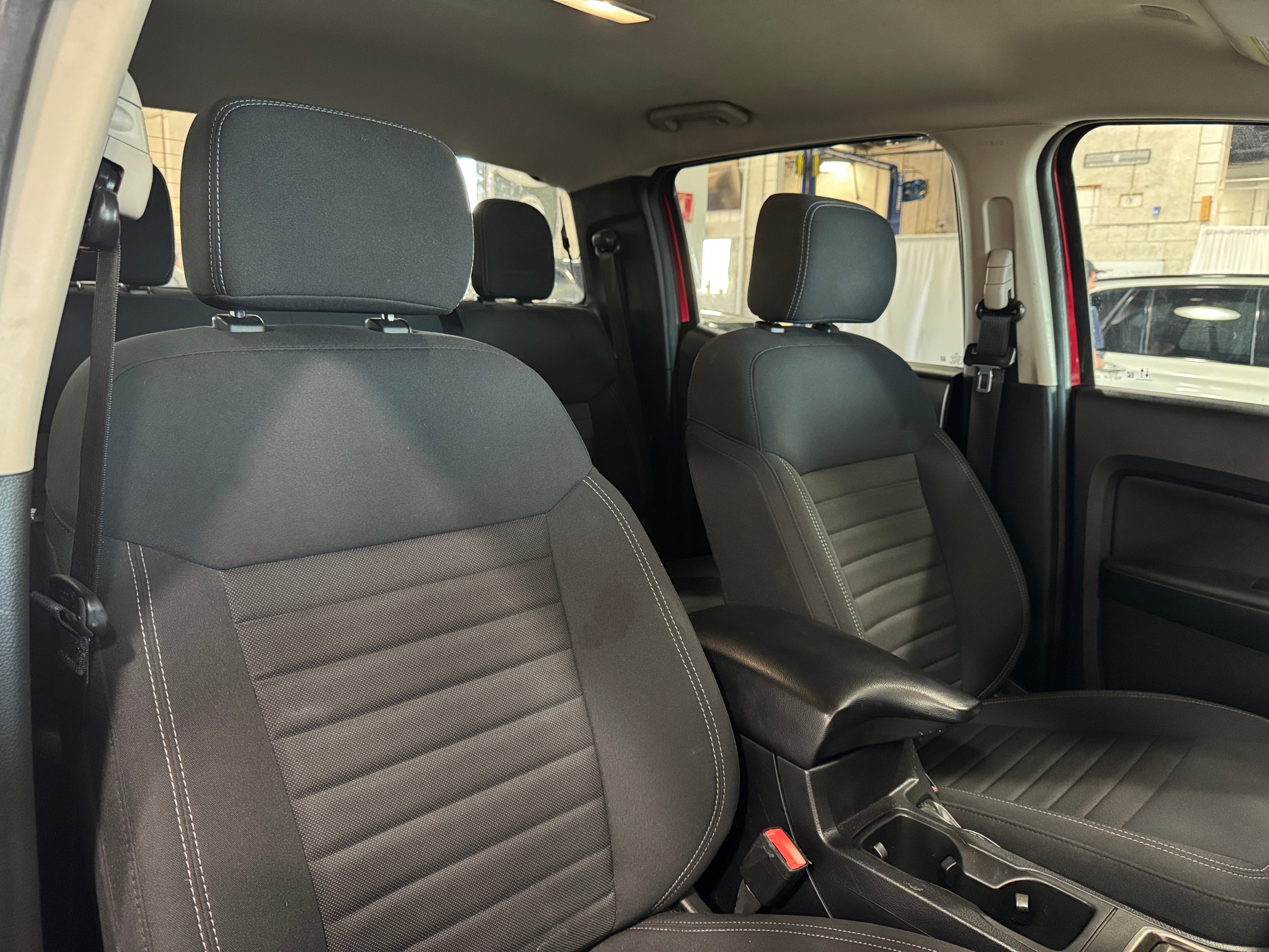 2021 Ford Ranger XLT 2