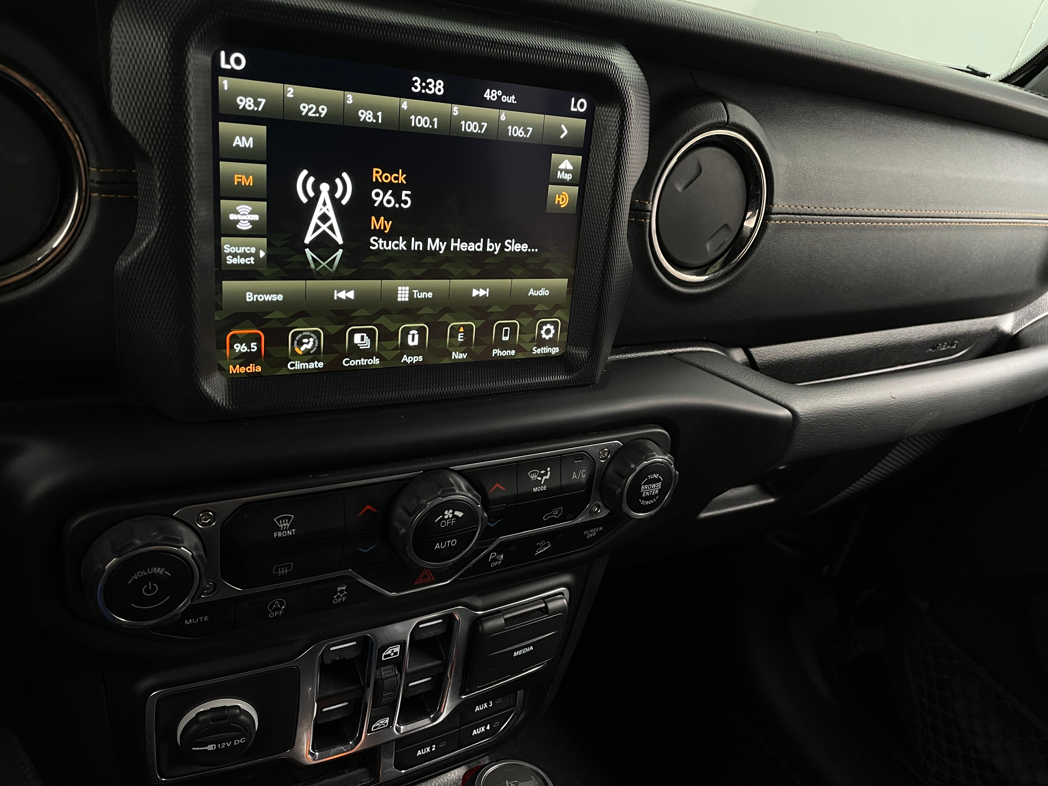 2021 Jeep Wrangler Unlimited Altitude 3