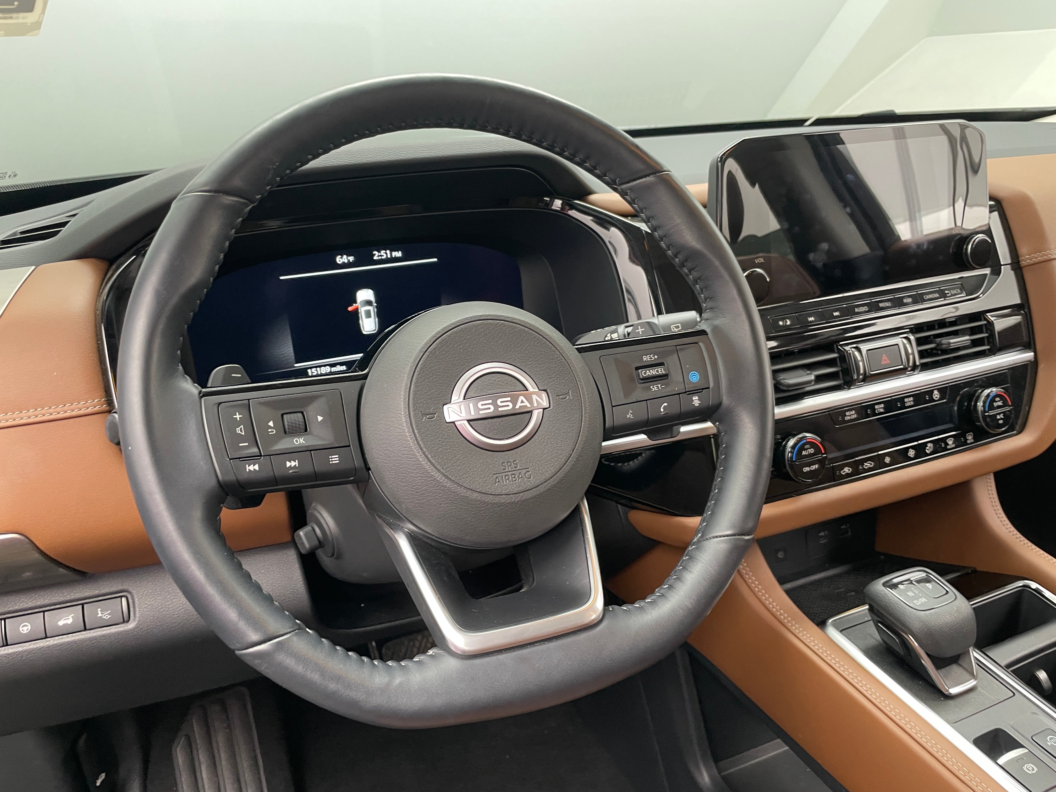 2023 Nissan Pathfinder Platinum 4