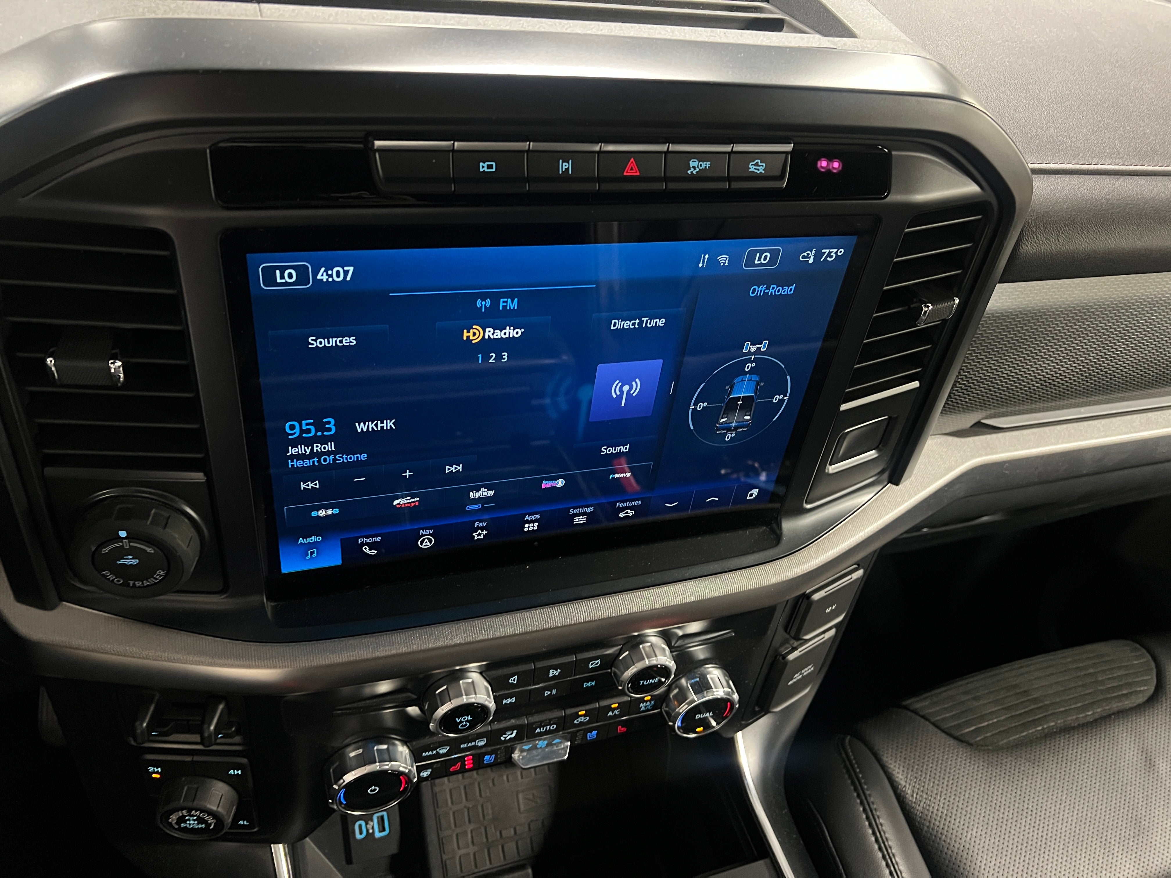 2022 Ford Econoline E-150 3