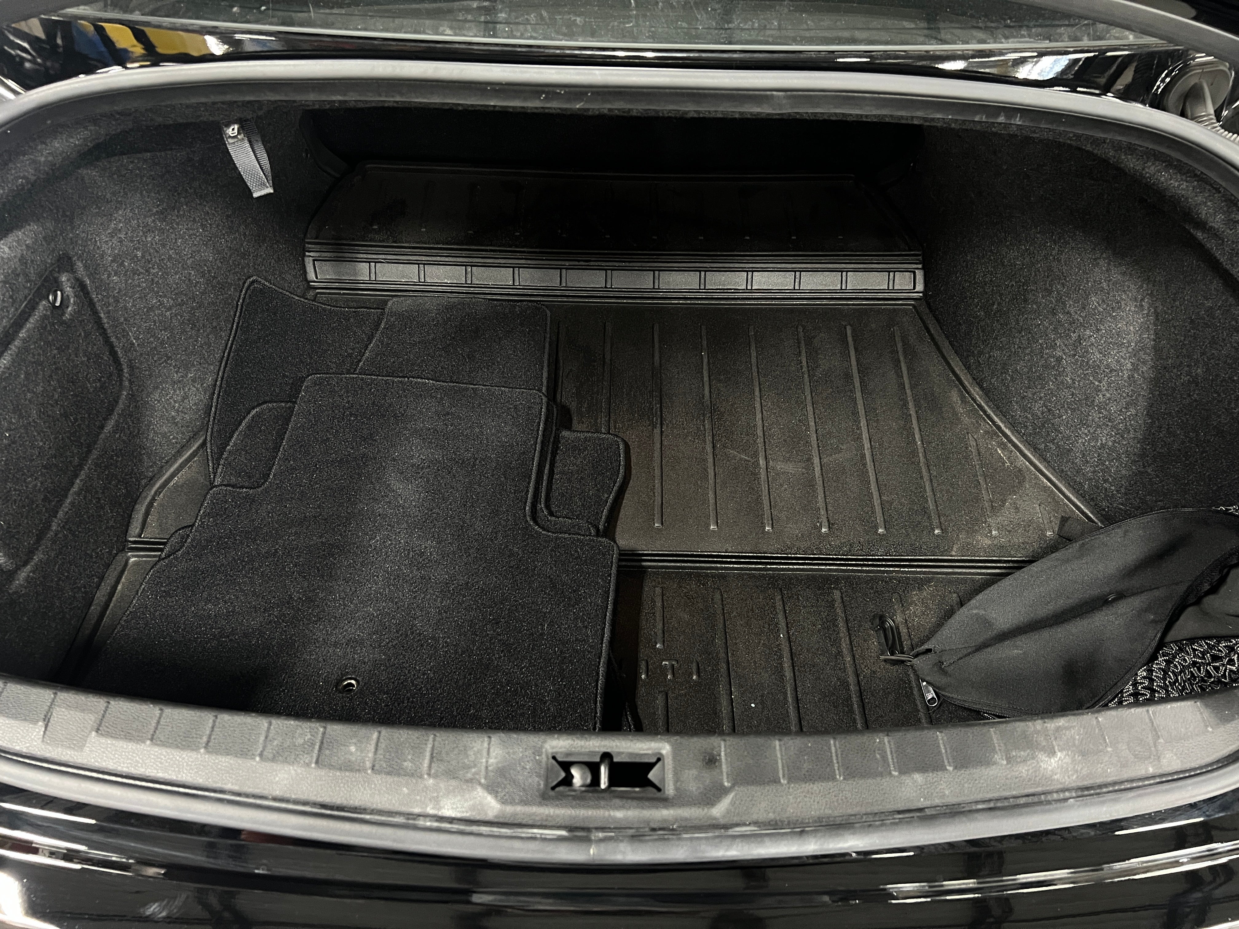 2017 INFINITI Q60 Premium 6