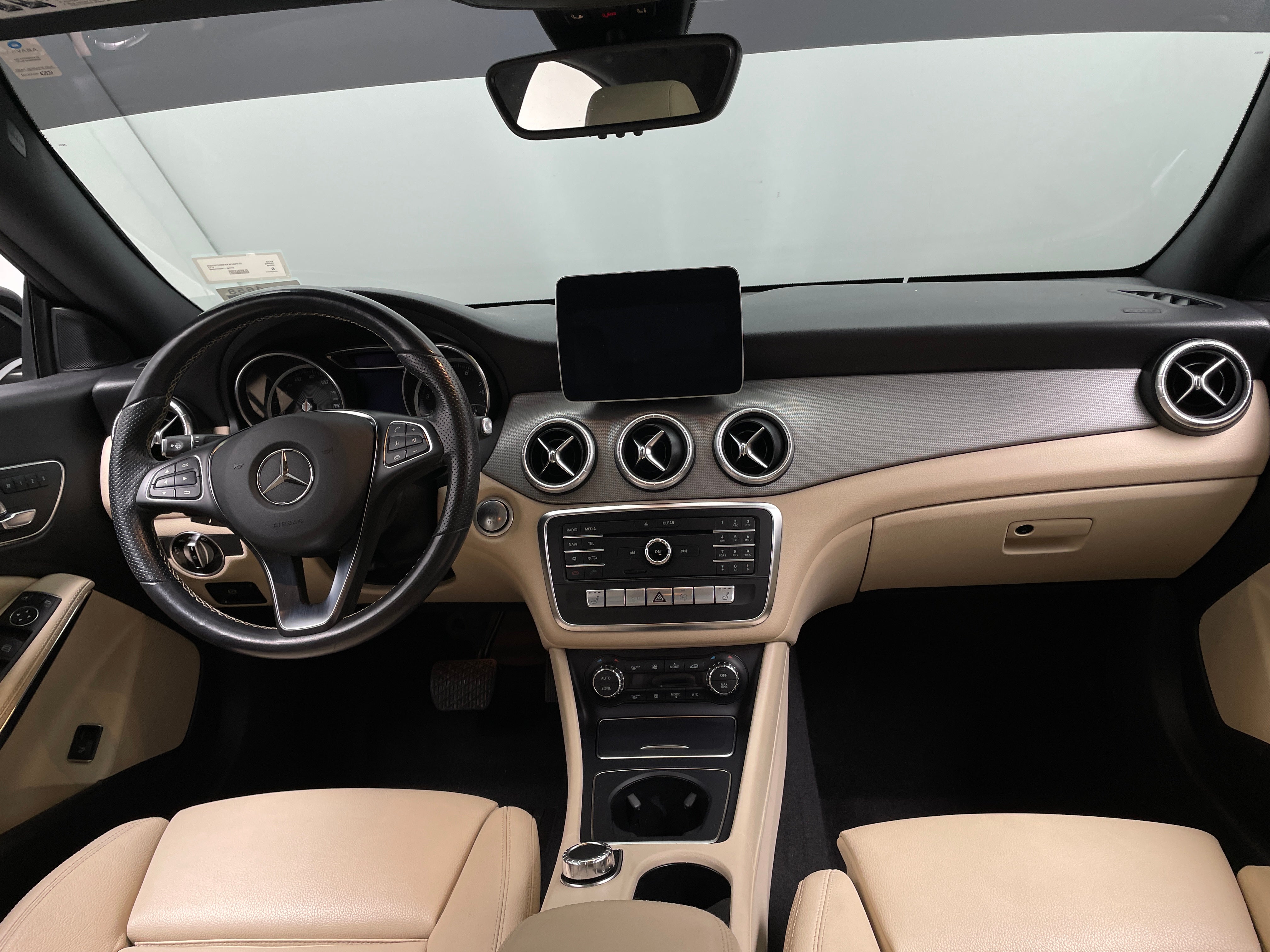 2019 Mercedes-Benz CLA 250 2