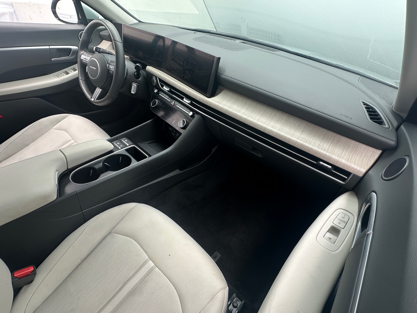 Thumbnail: 2024 Hyundai Sonata - 3