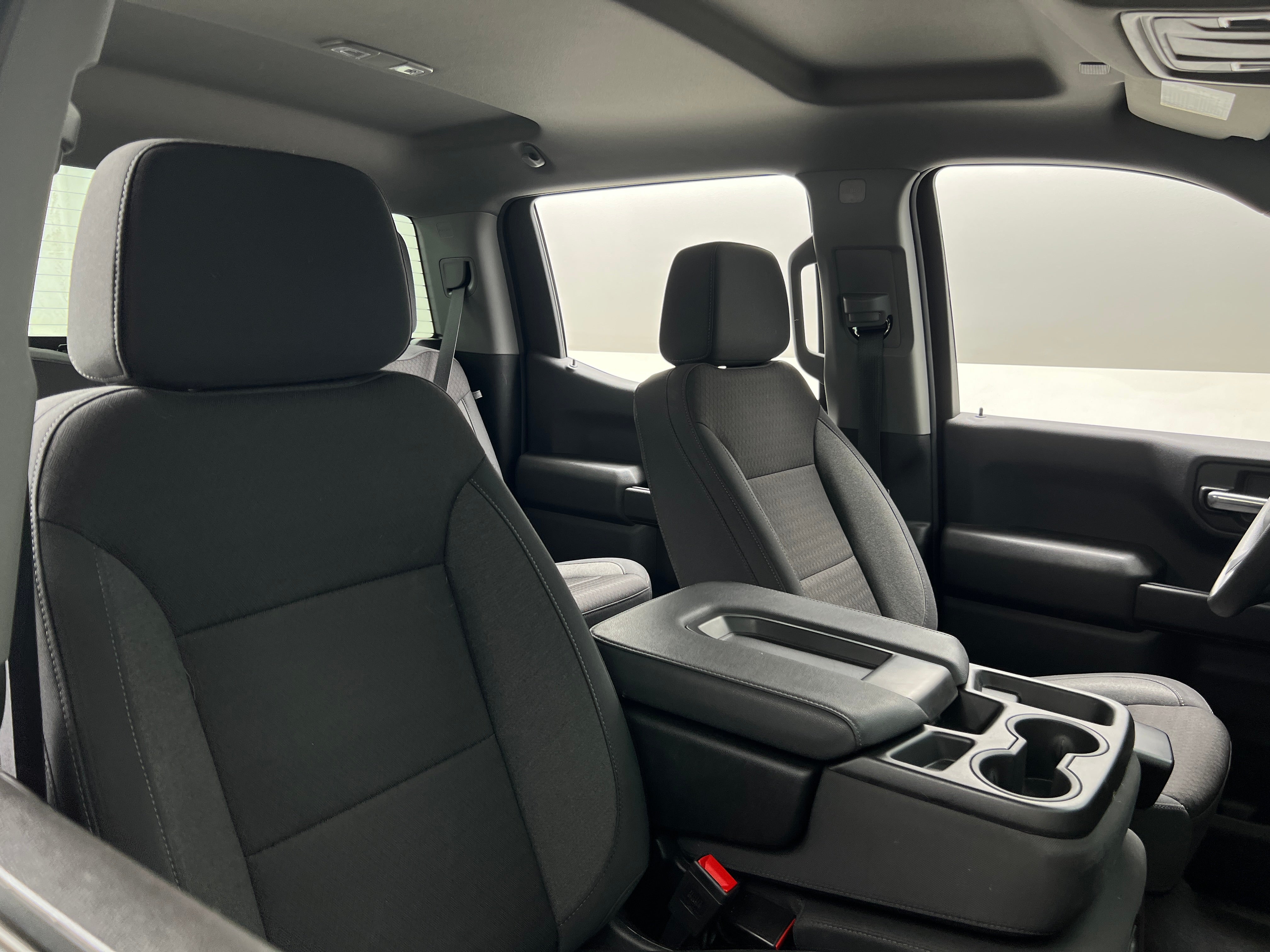 2024 Chevrolet Silverado 1500 Custom 2