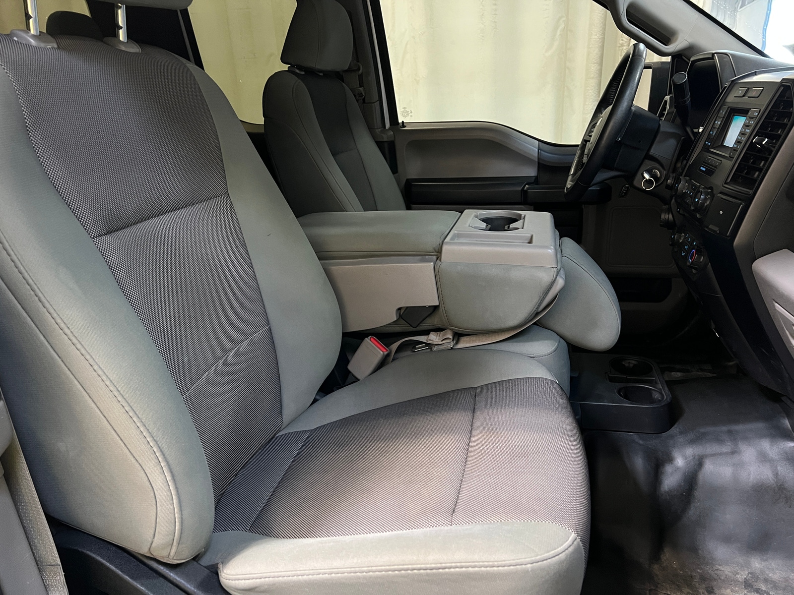 Thumbnail: 2017 Ford Econoline - 2