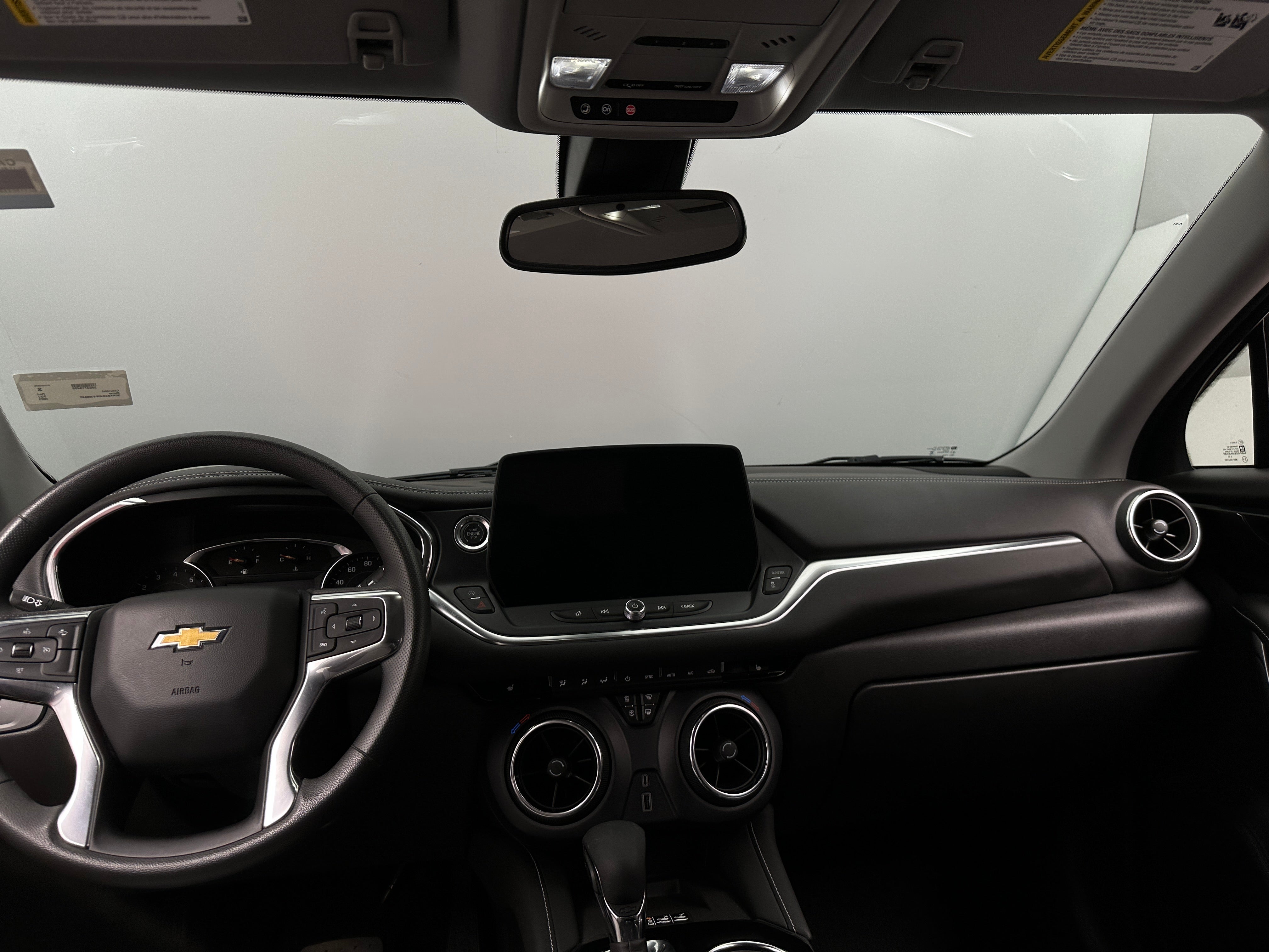 2023 Chevrolet Blazer  3