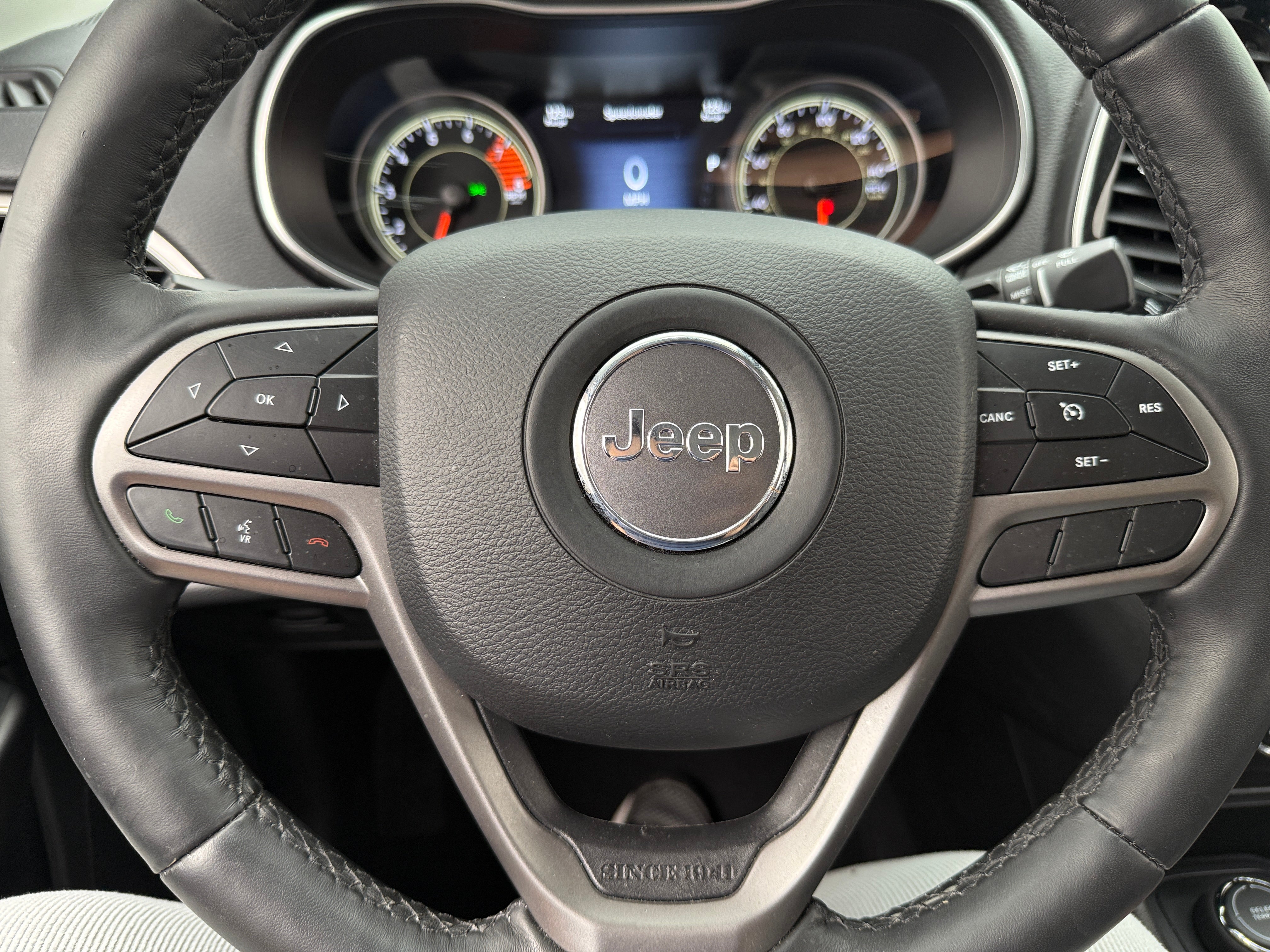 2019 Jeep Cherokee Limited Edition 4