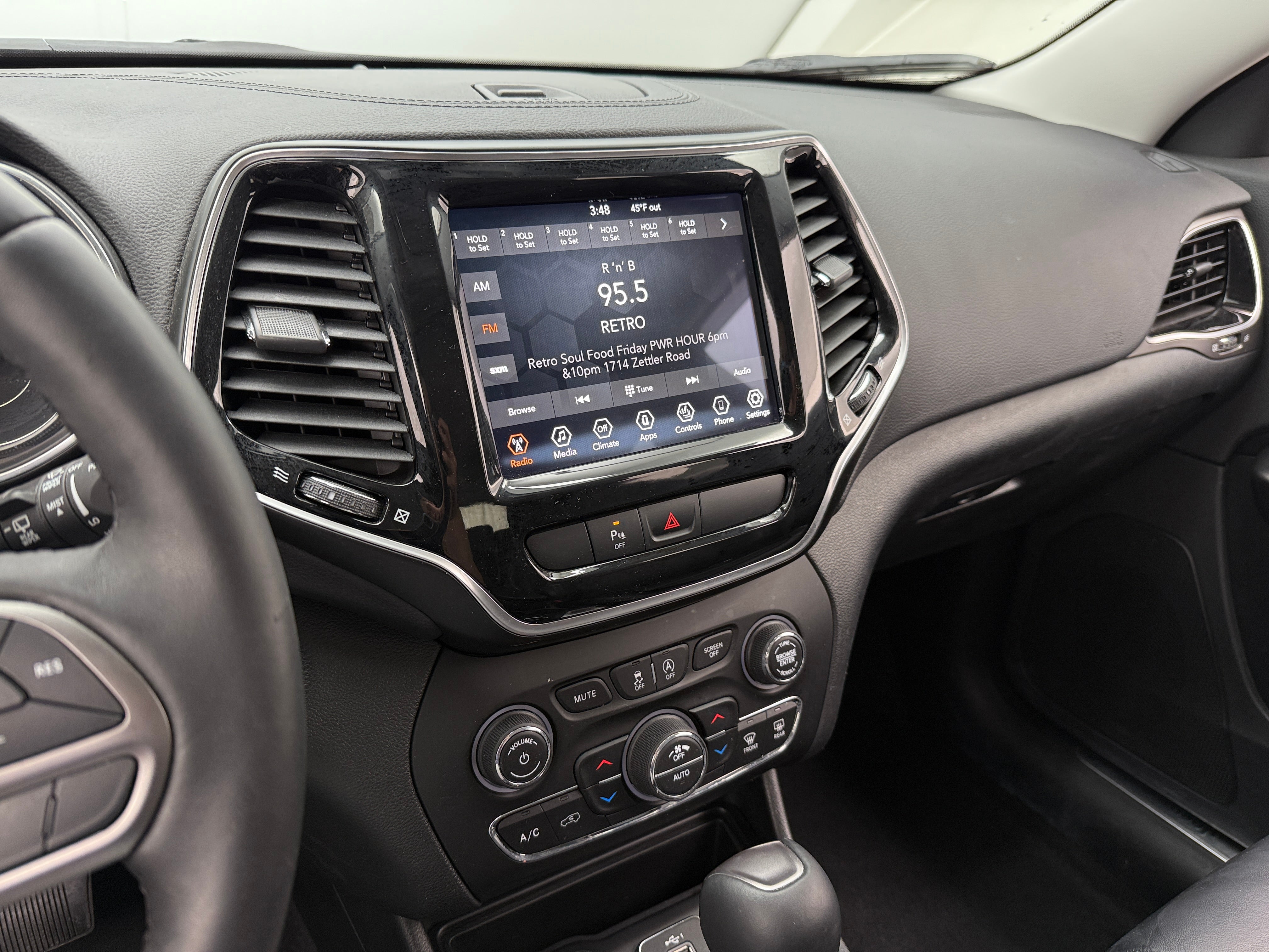 2019 Jeep Cherokee Limited Edition 3