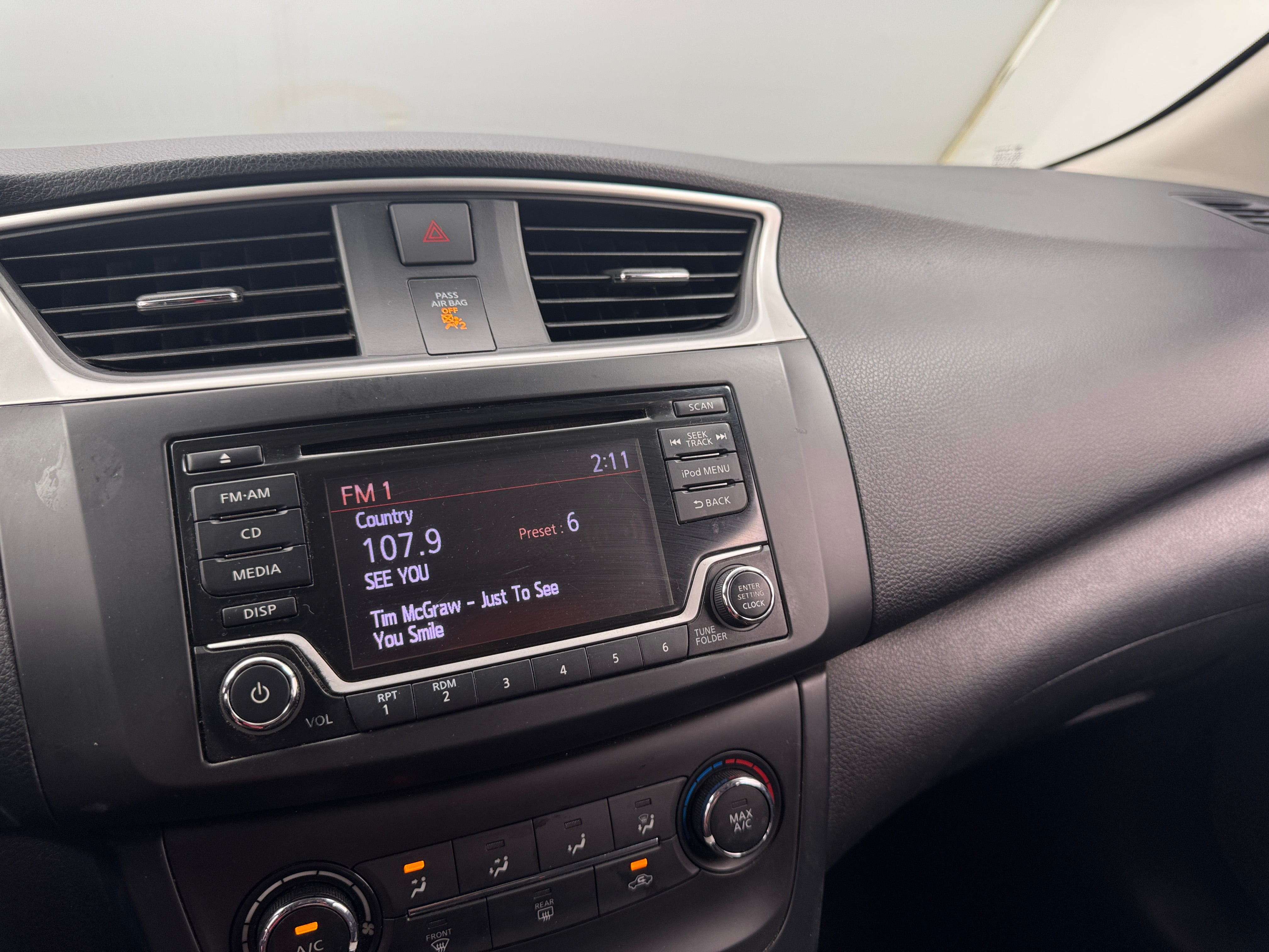 2018 Nissan Sentra S 4