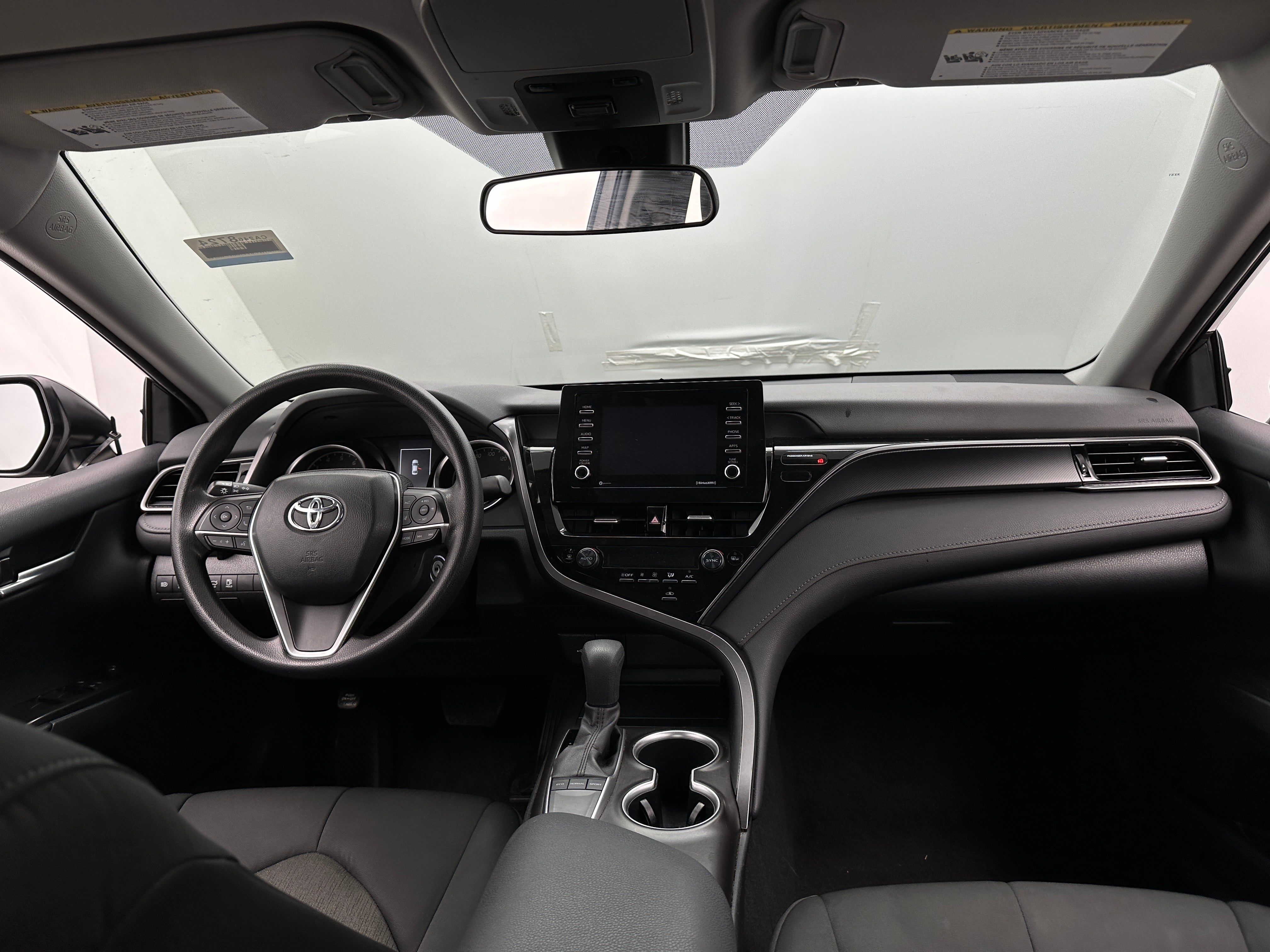 2023 Toyota Camry LE 3