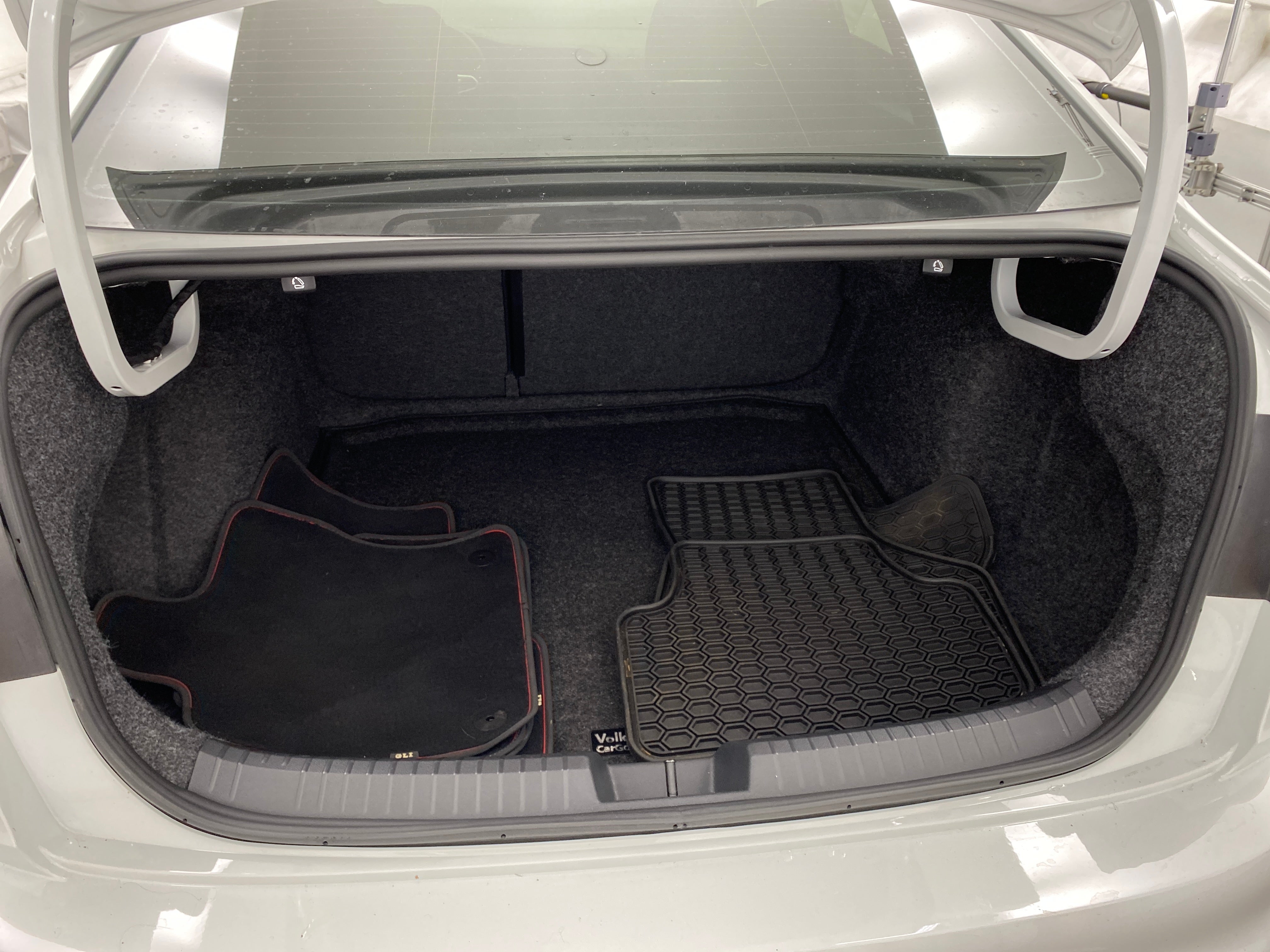 2024 Volkswagen Jetta GLI 40th Anniversary Edition 7