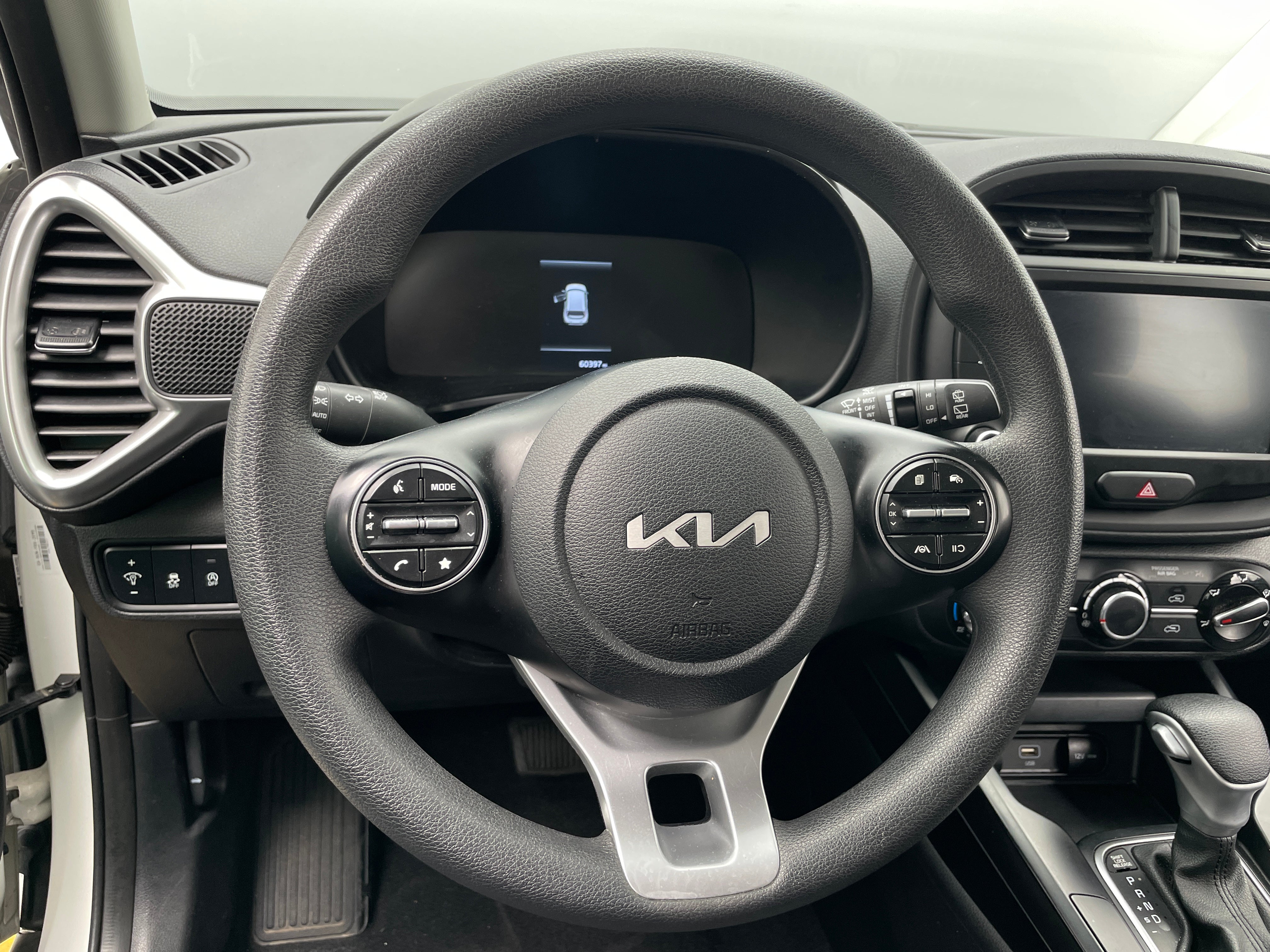 2023 Kia Soul LX 5