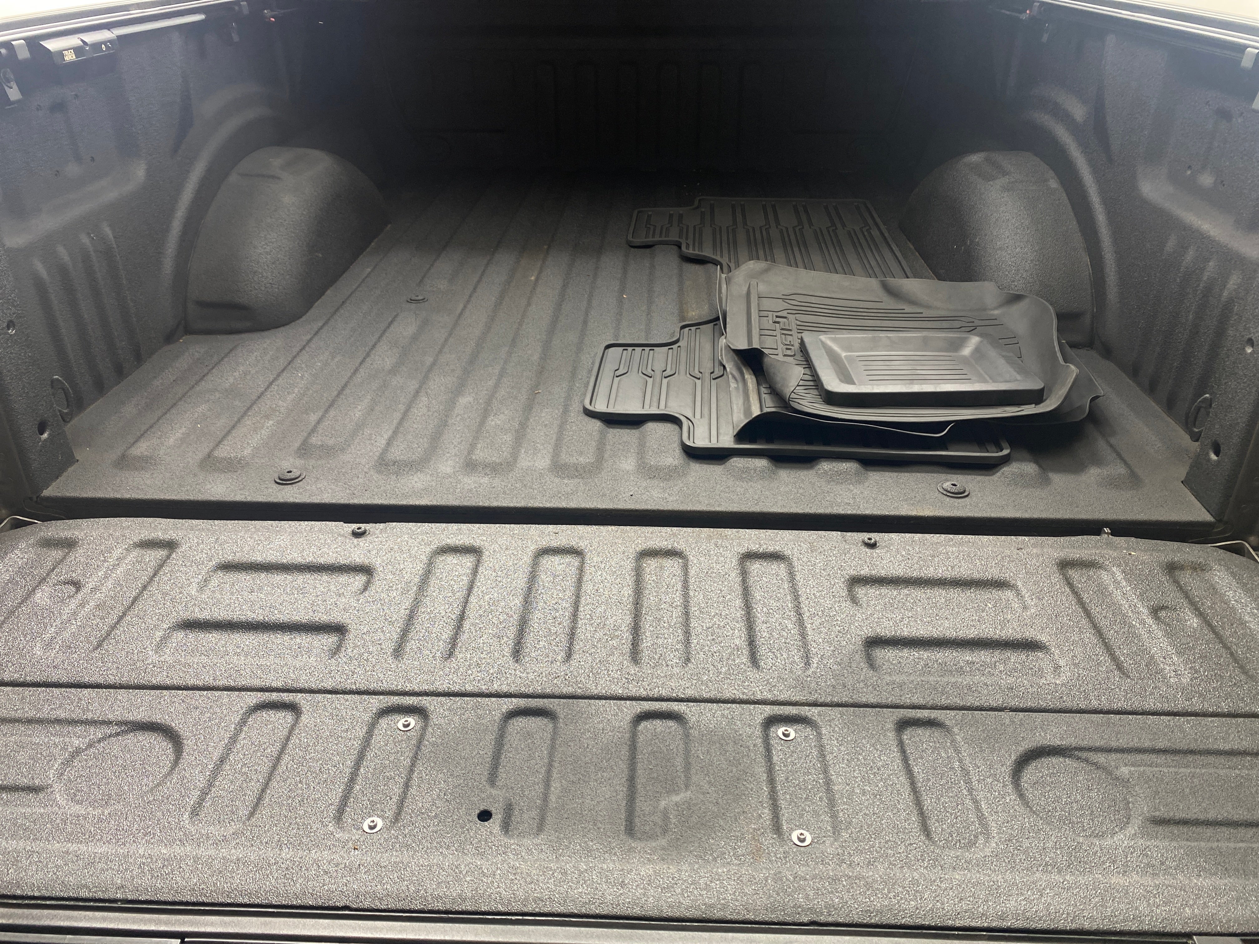 2020 Ford Econoline E-150 7