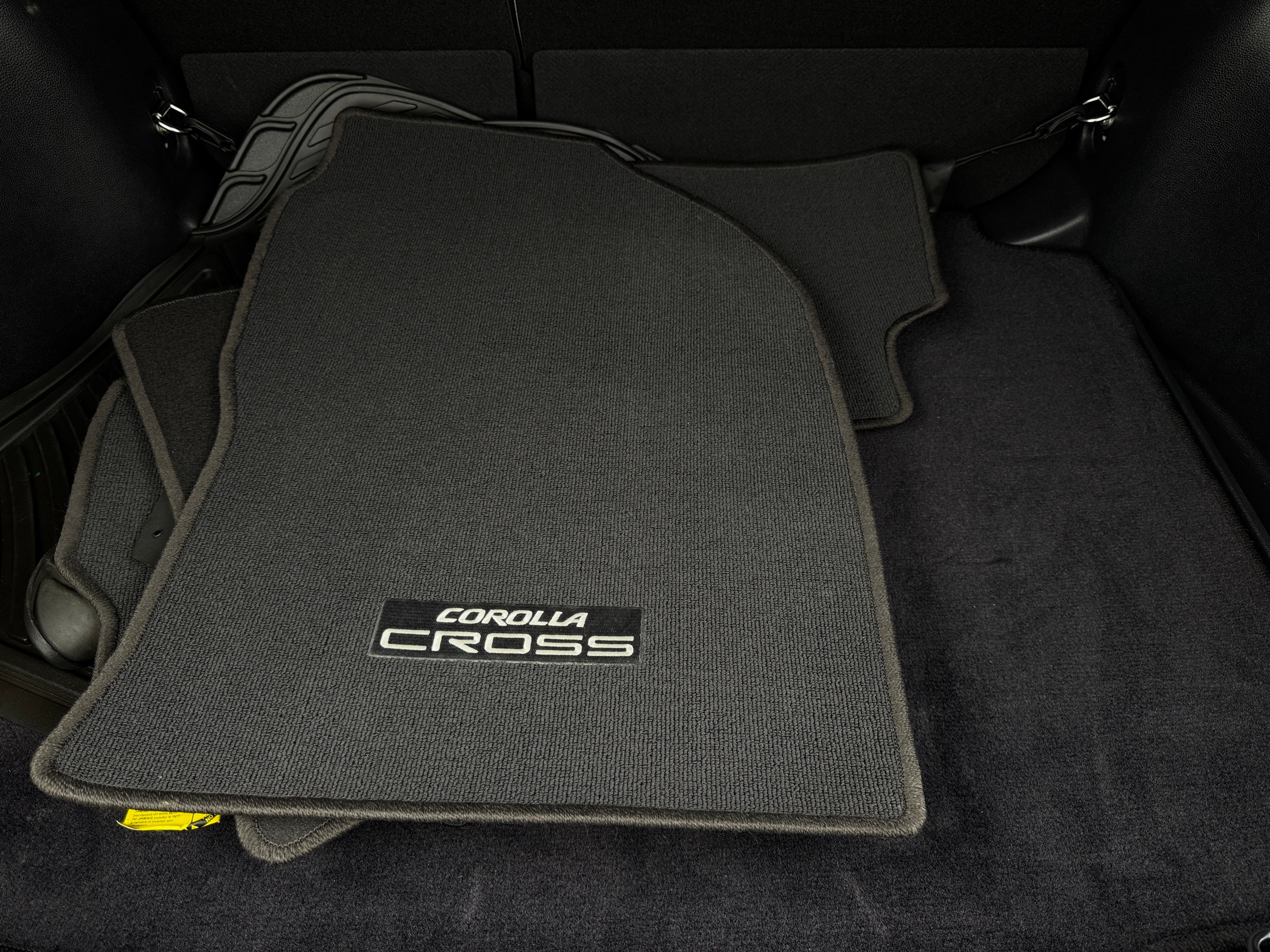 2023 Toyota Corolla Cross L 7