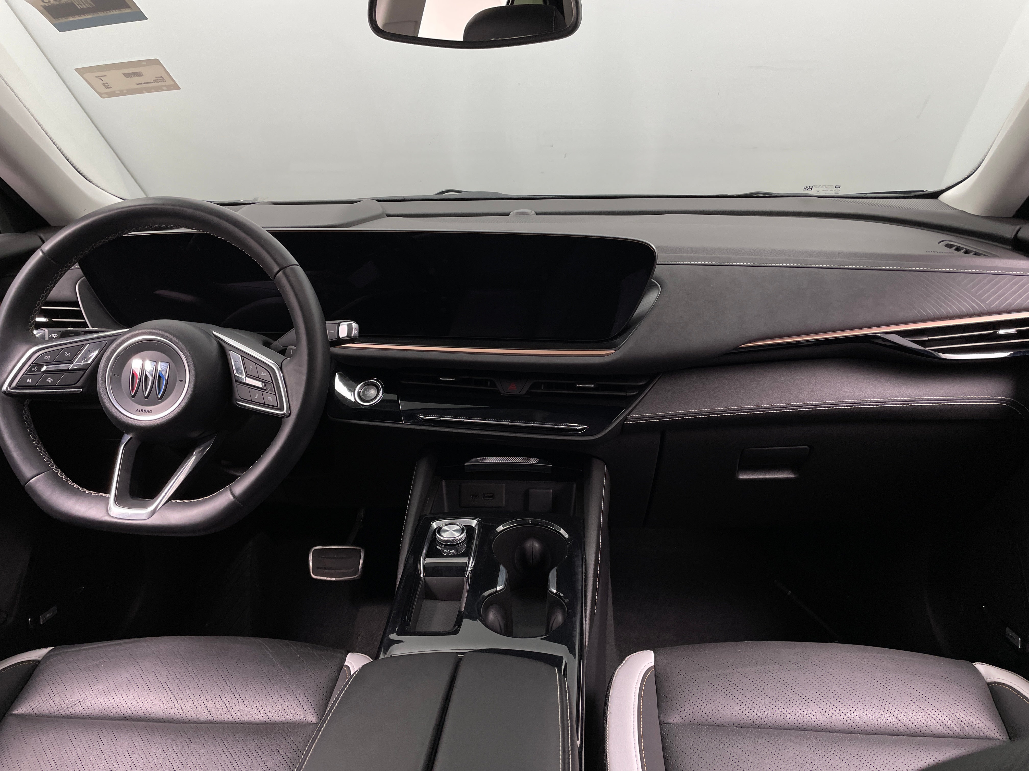 2024 Buick Envision Sport Touring 2