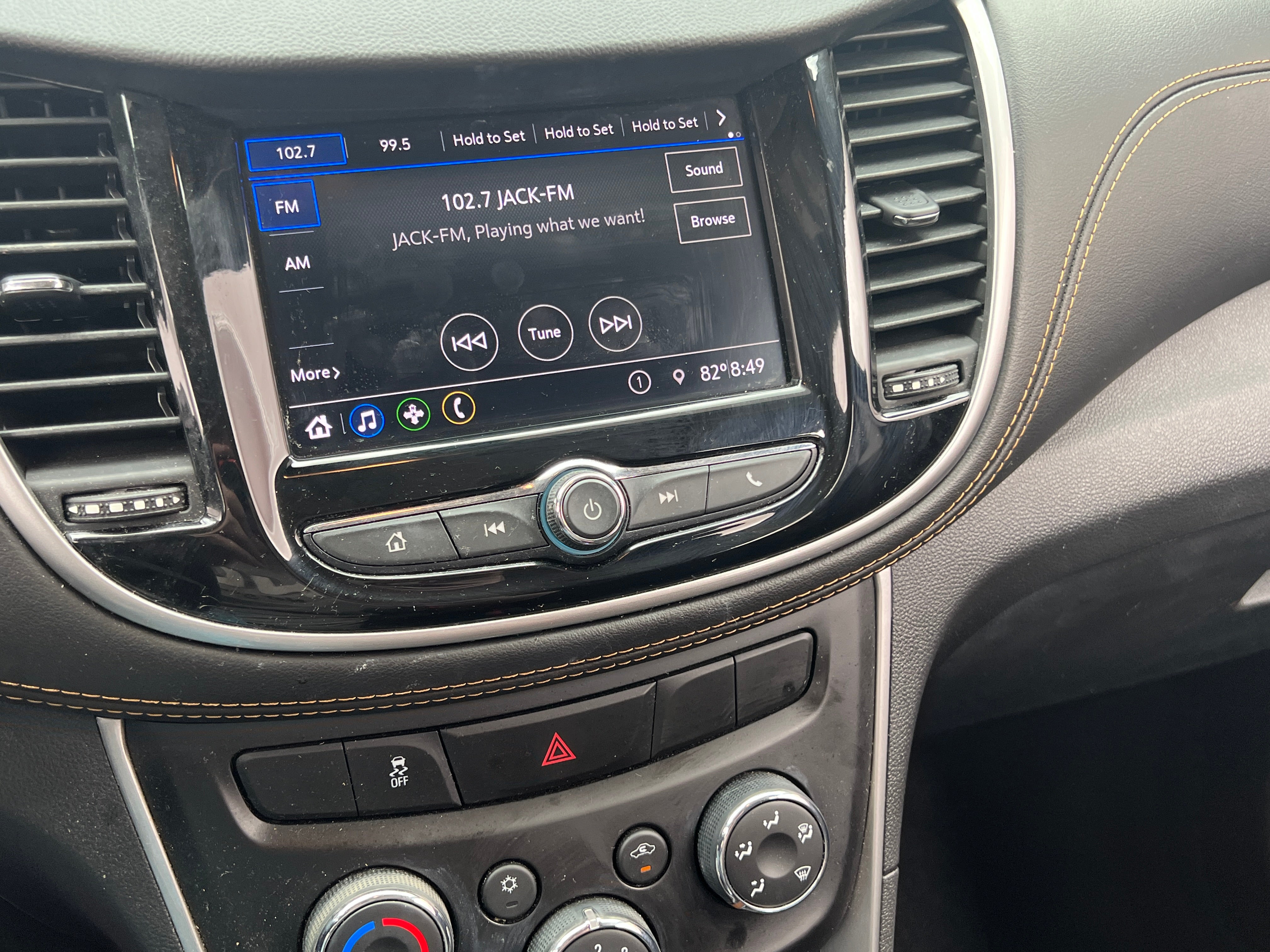 2020 Chevrolet Trax LS 4