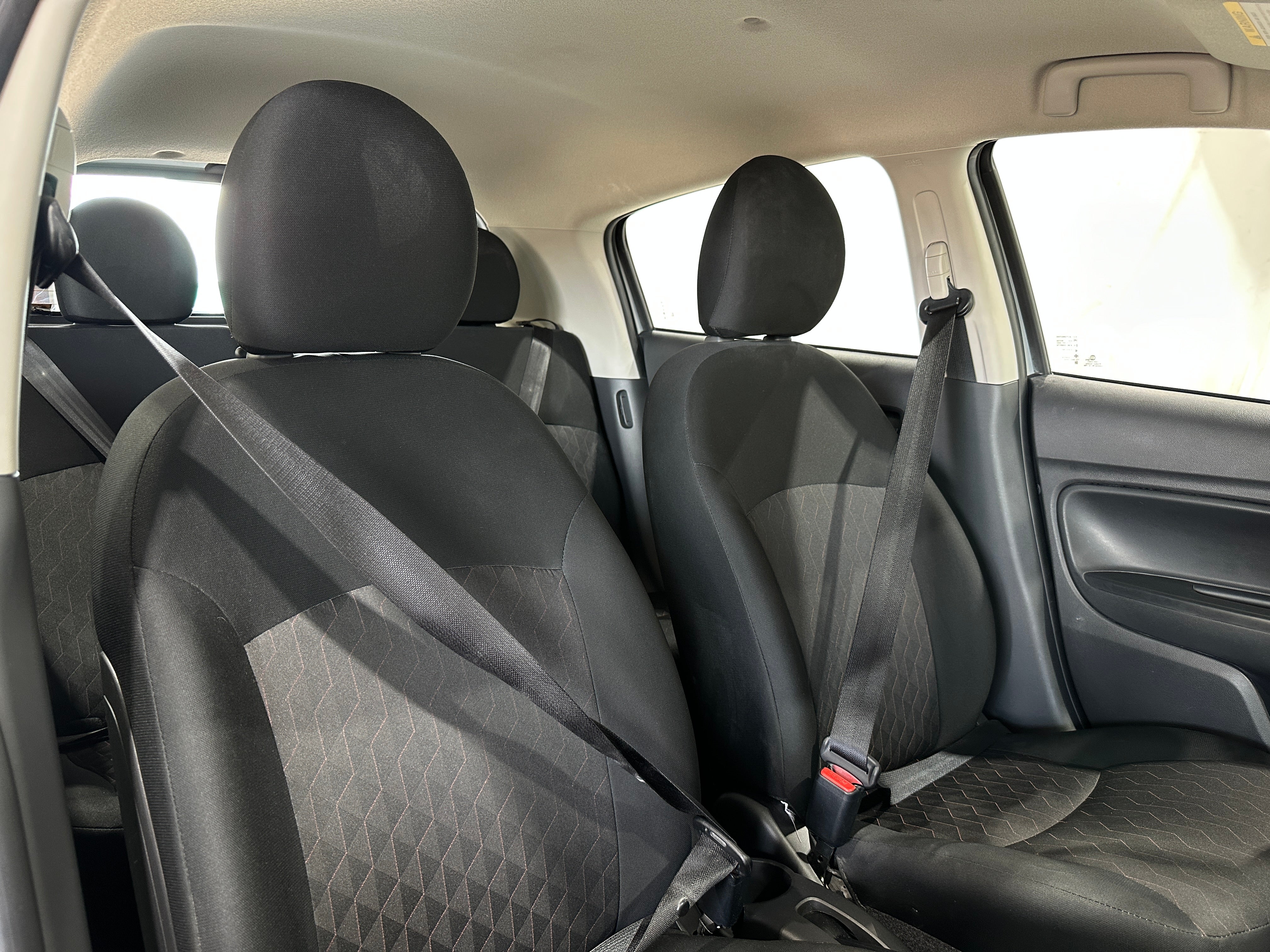 2024 Mitsubishi Mirage ES 2