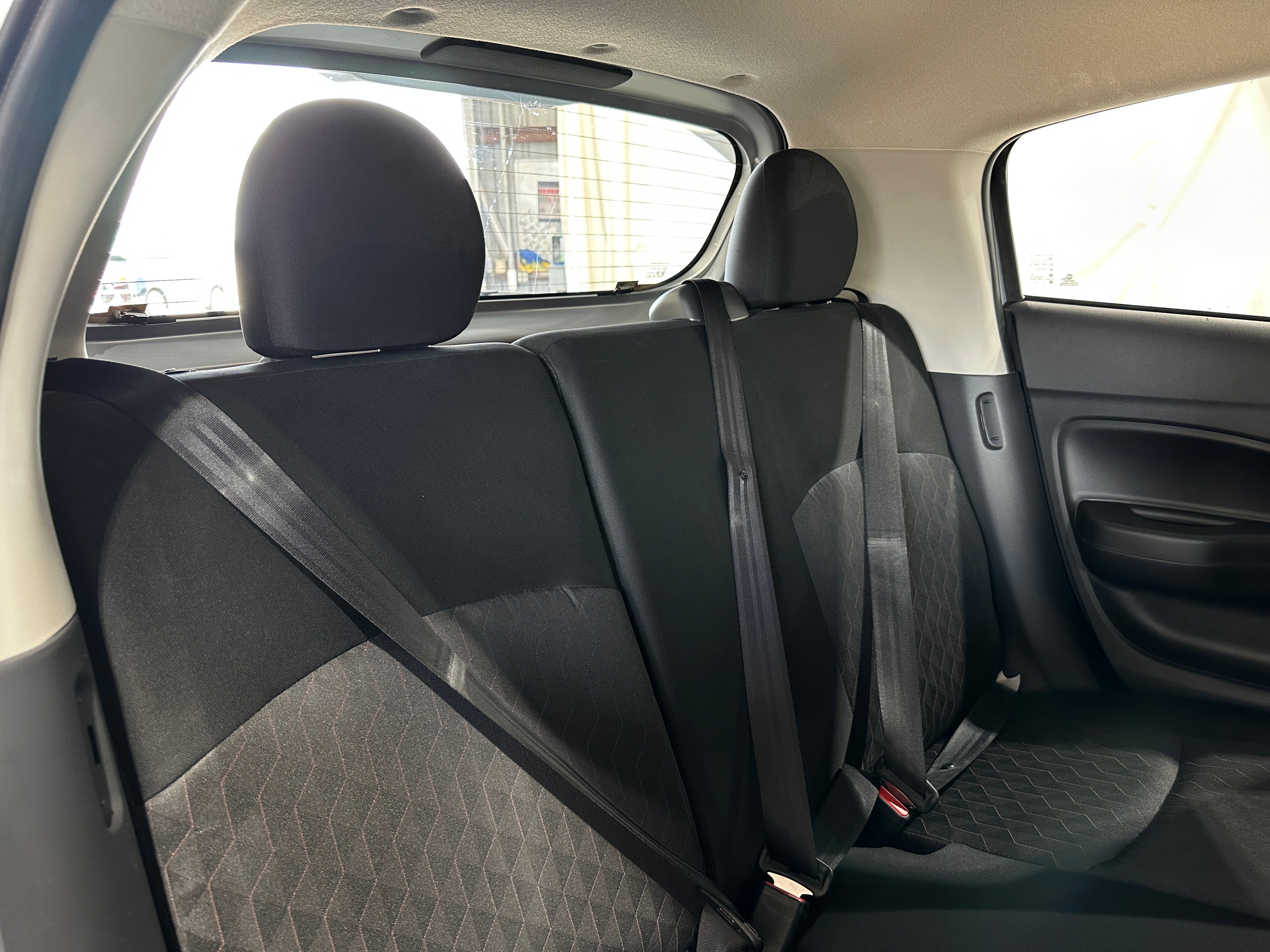 2024 Mitsubishi Mirage ES 6