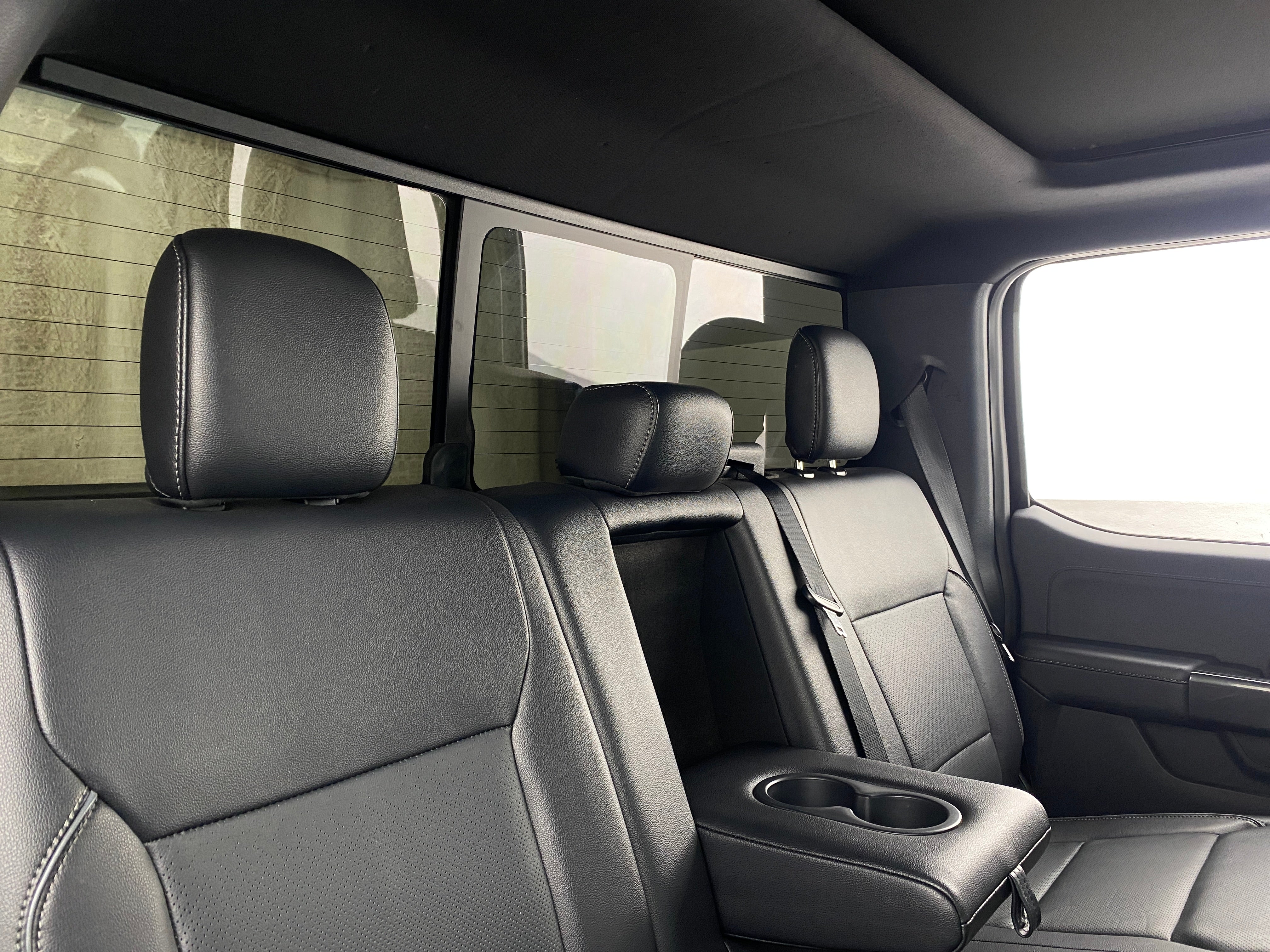 2022 Ford Econoline E-150 5