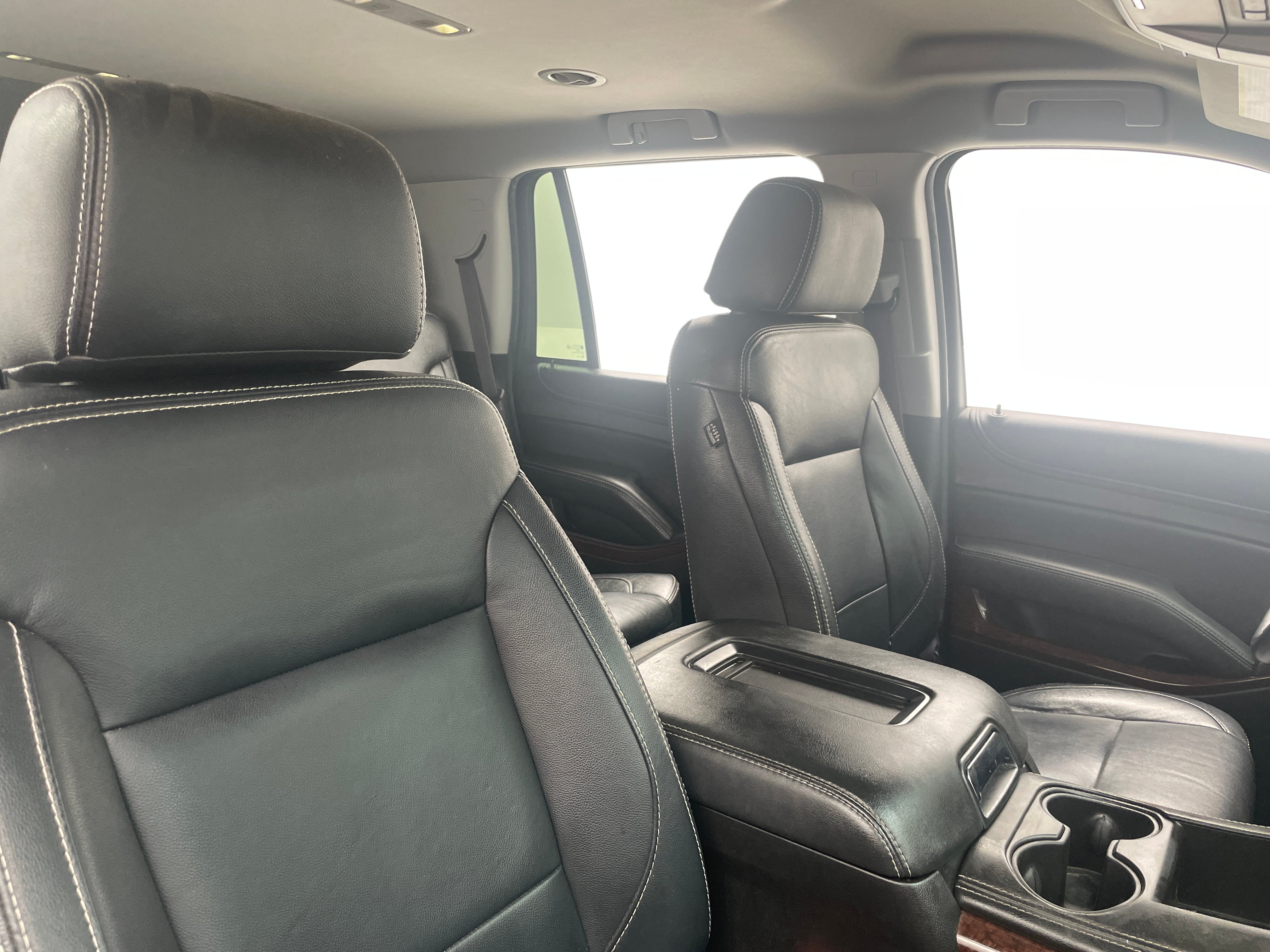 2017 GMC Yukon SLE 2
