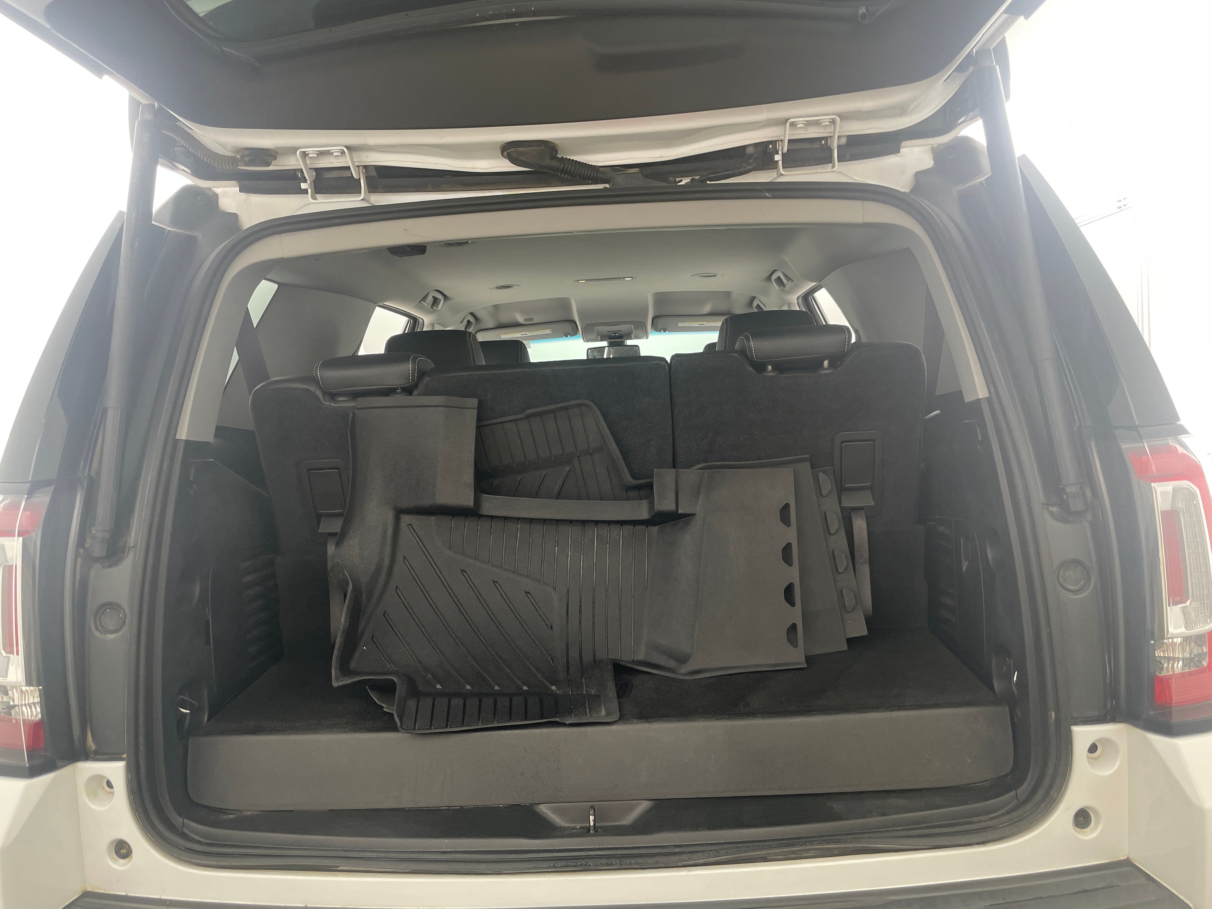 2017 GMC Yukon SLE 7
